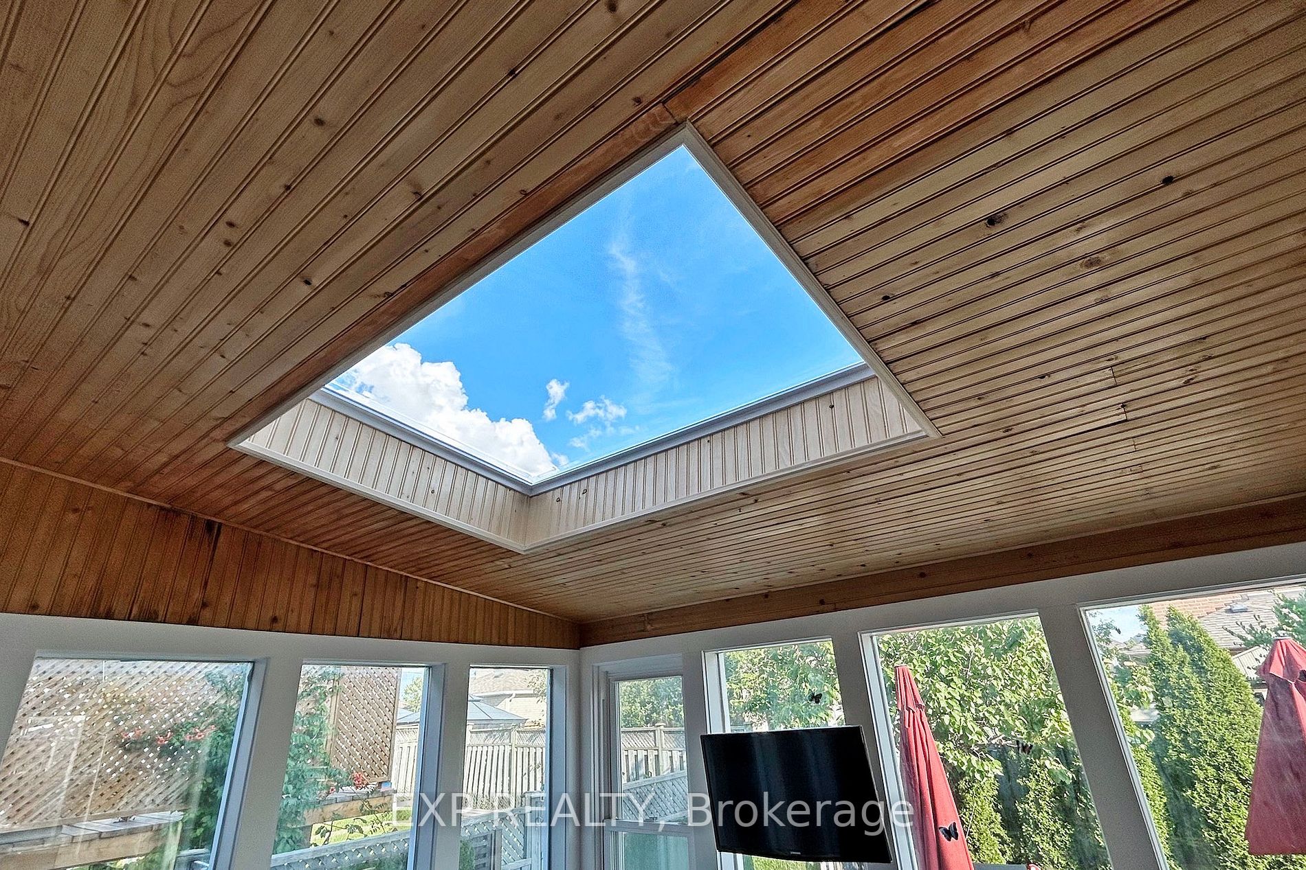 147 Toporowski Ave