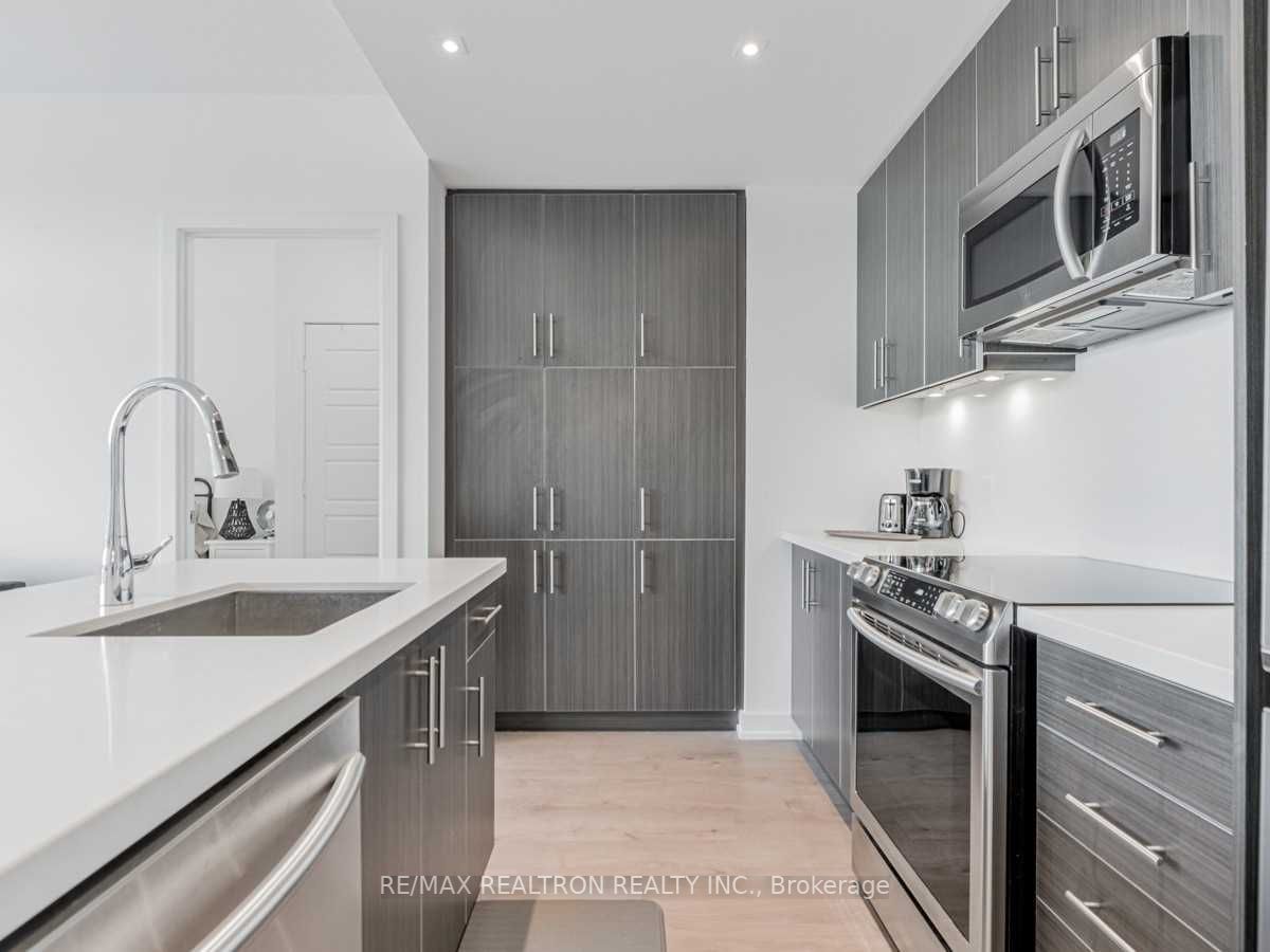375 Sea Ray Avenue, #440