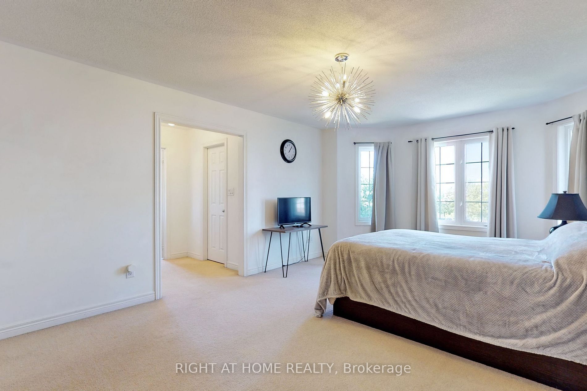 51 Trailside Drive