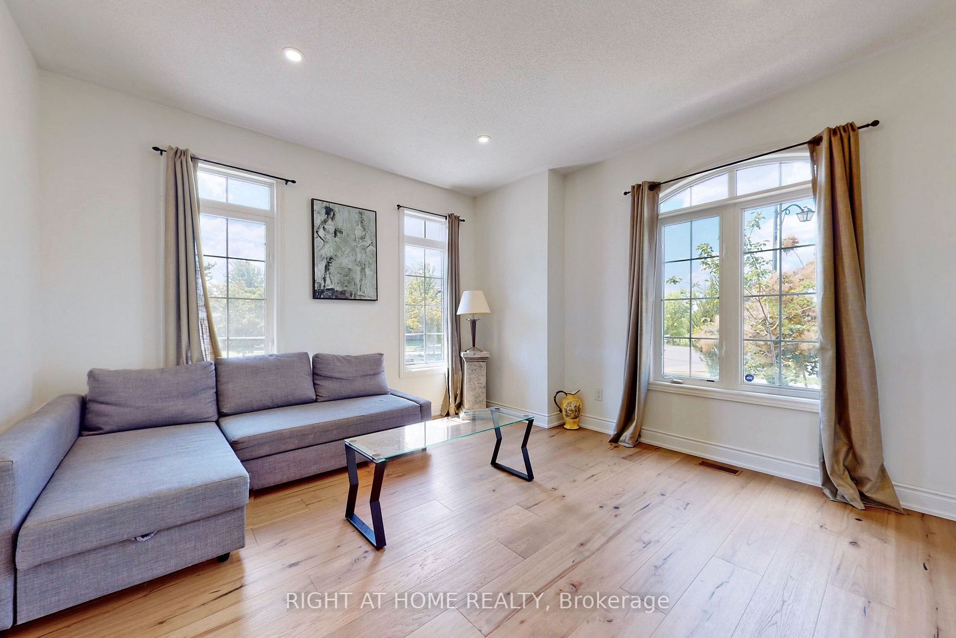 51 Trailside Drive