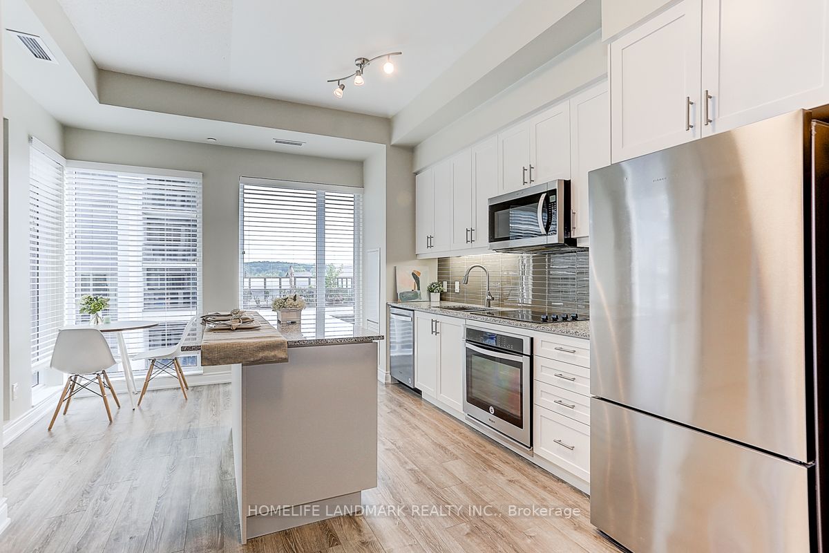 9618 Yonge St, #608