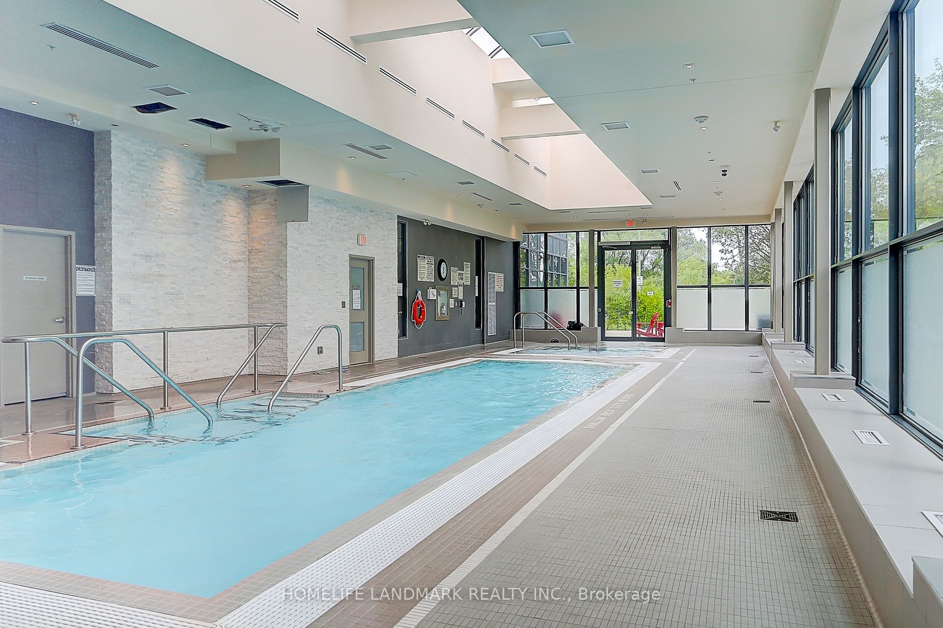 9618 Yonge St, #608