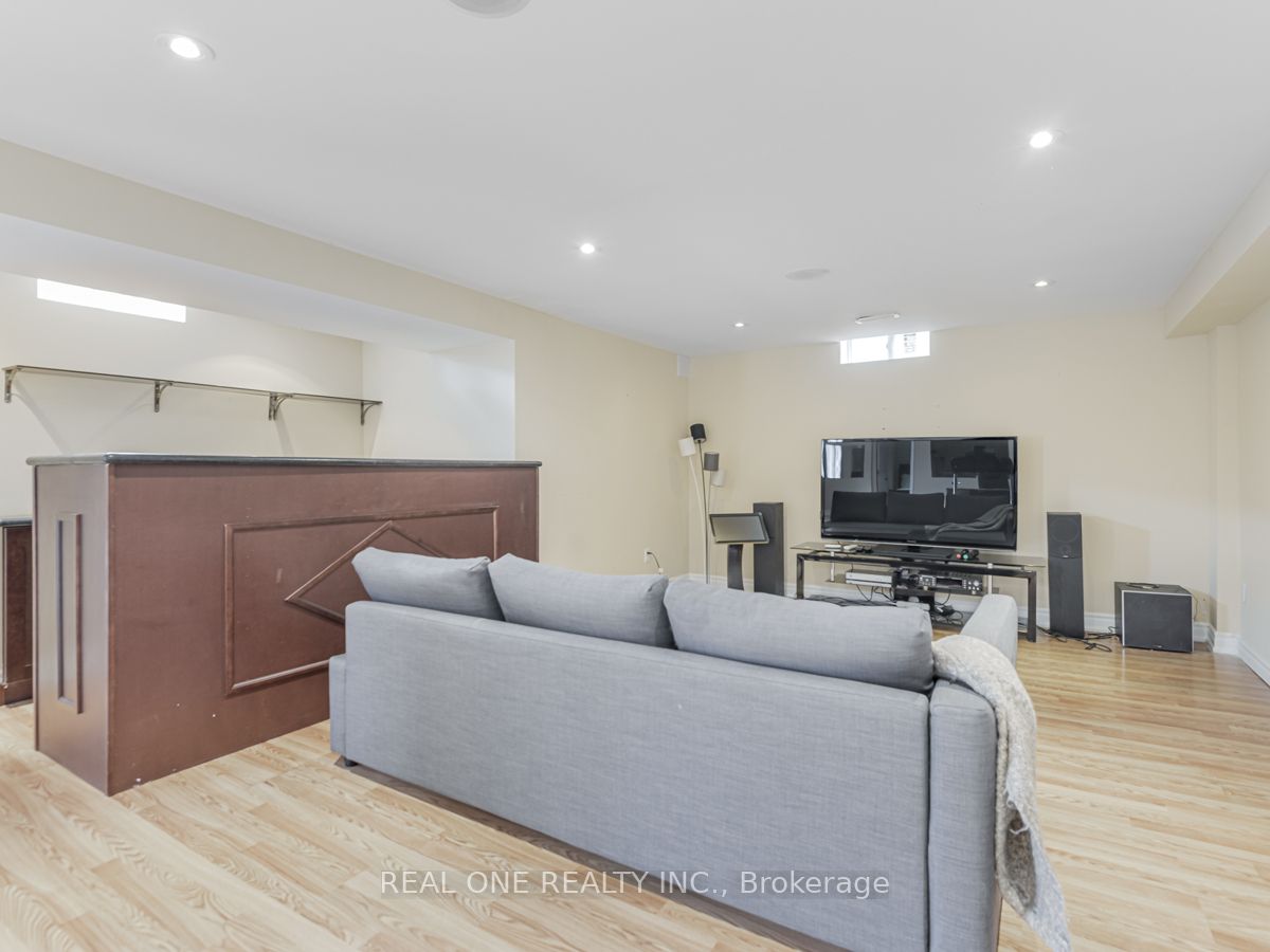 Listing N6692150 - Large Photo # 33