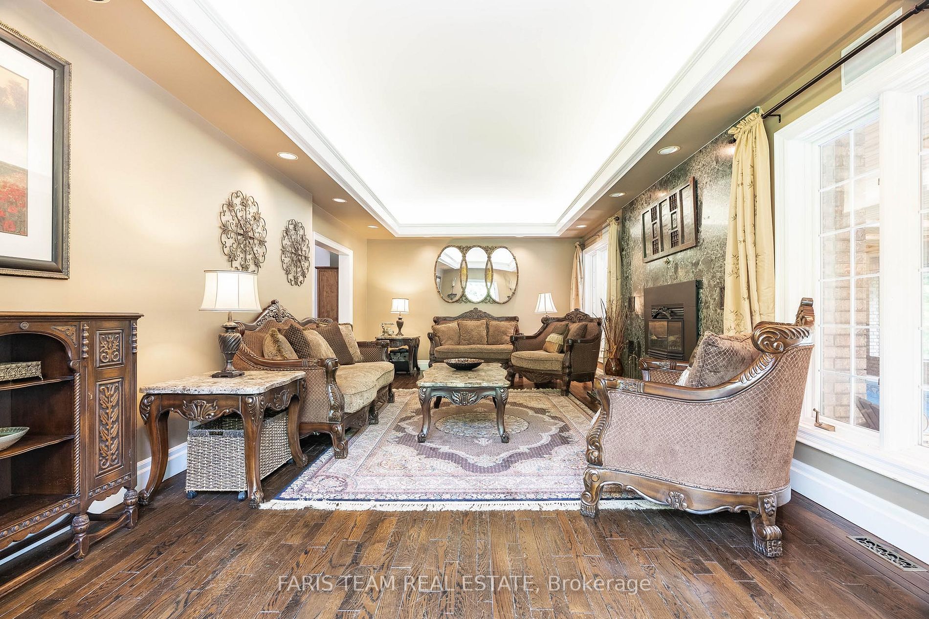 1826 Quantz Cres