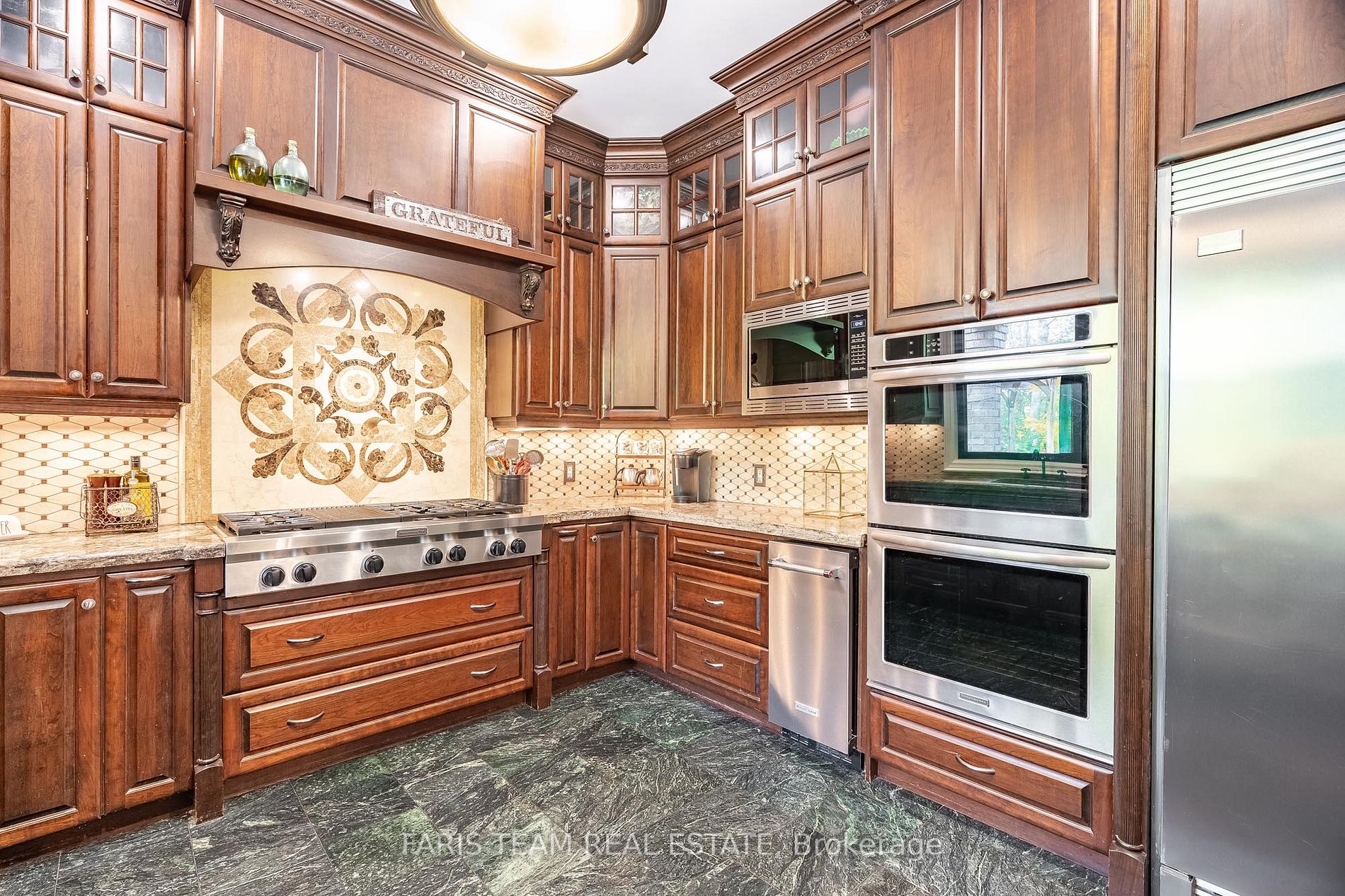 1826 Quantz Cres