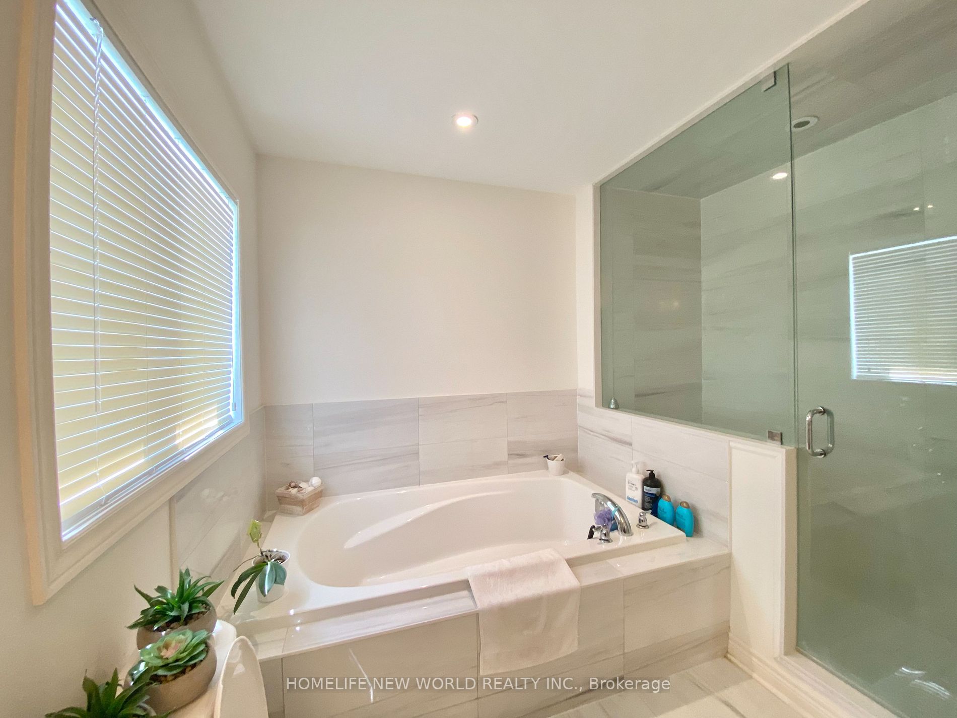 167 Inverness Way