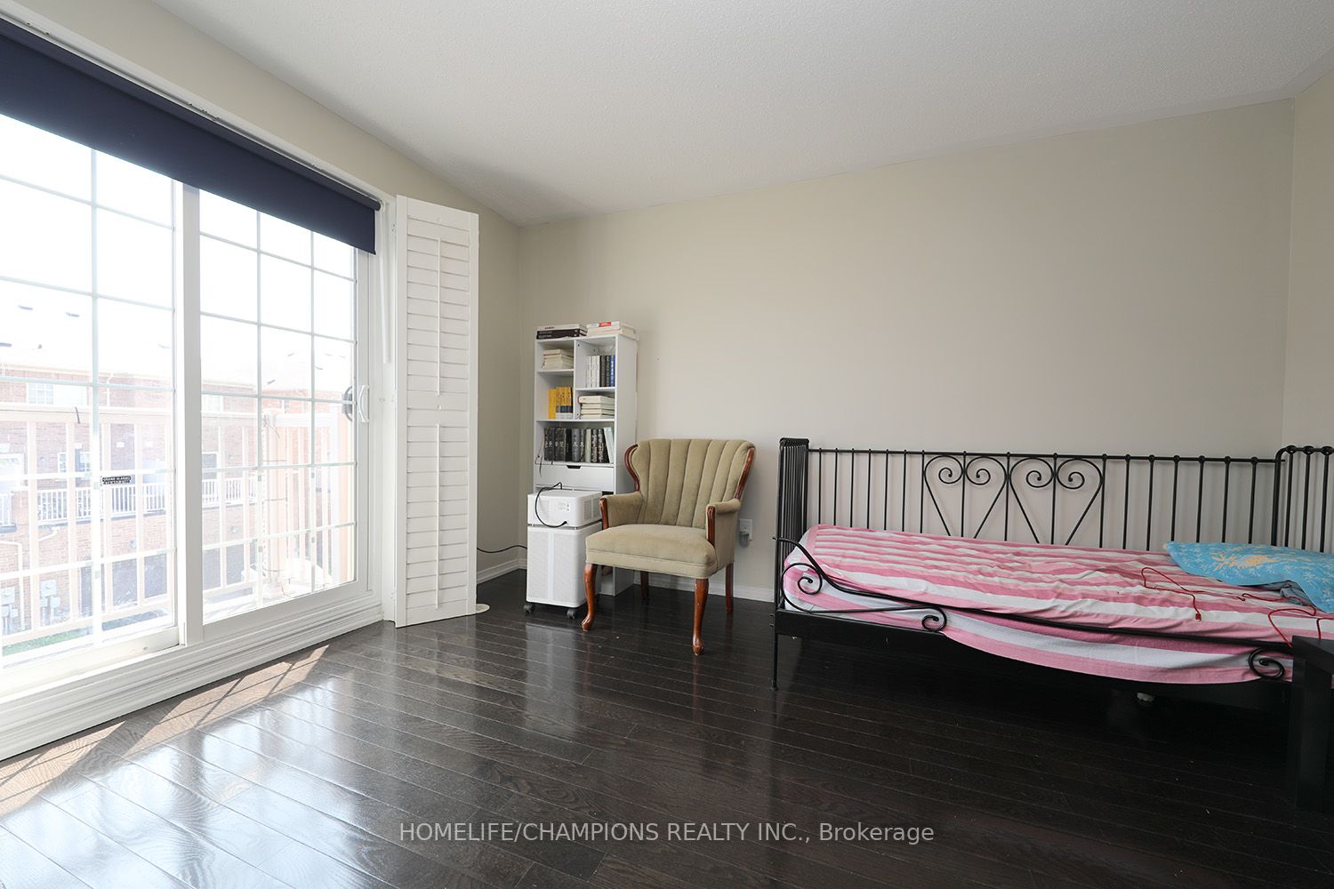11 Valliere Dr
