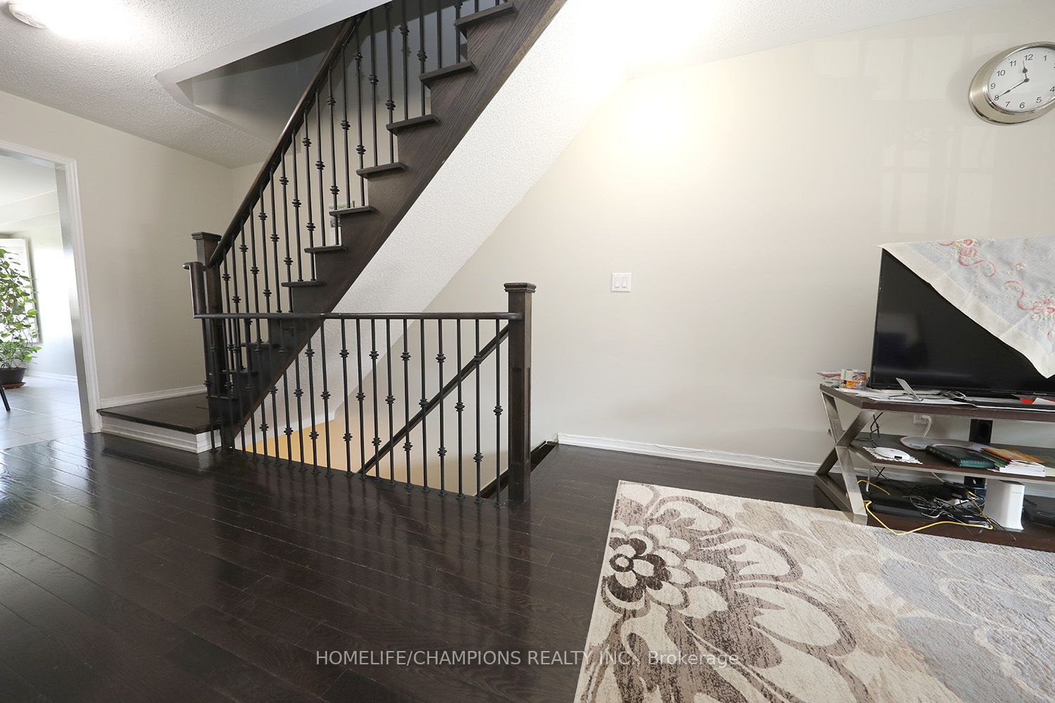 11 Valliere Dr