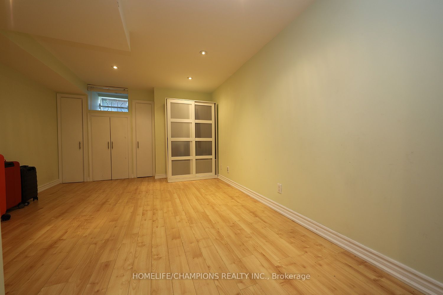 11 Valliere Dr