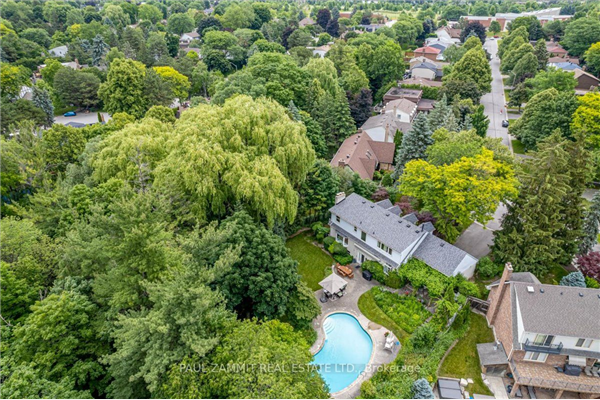 28 Sixpenny Crt, Markham