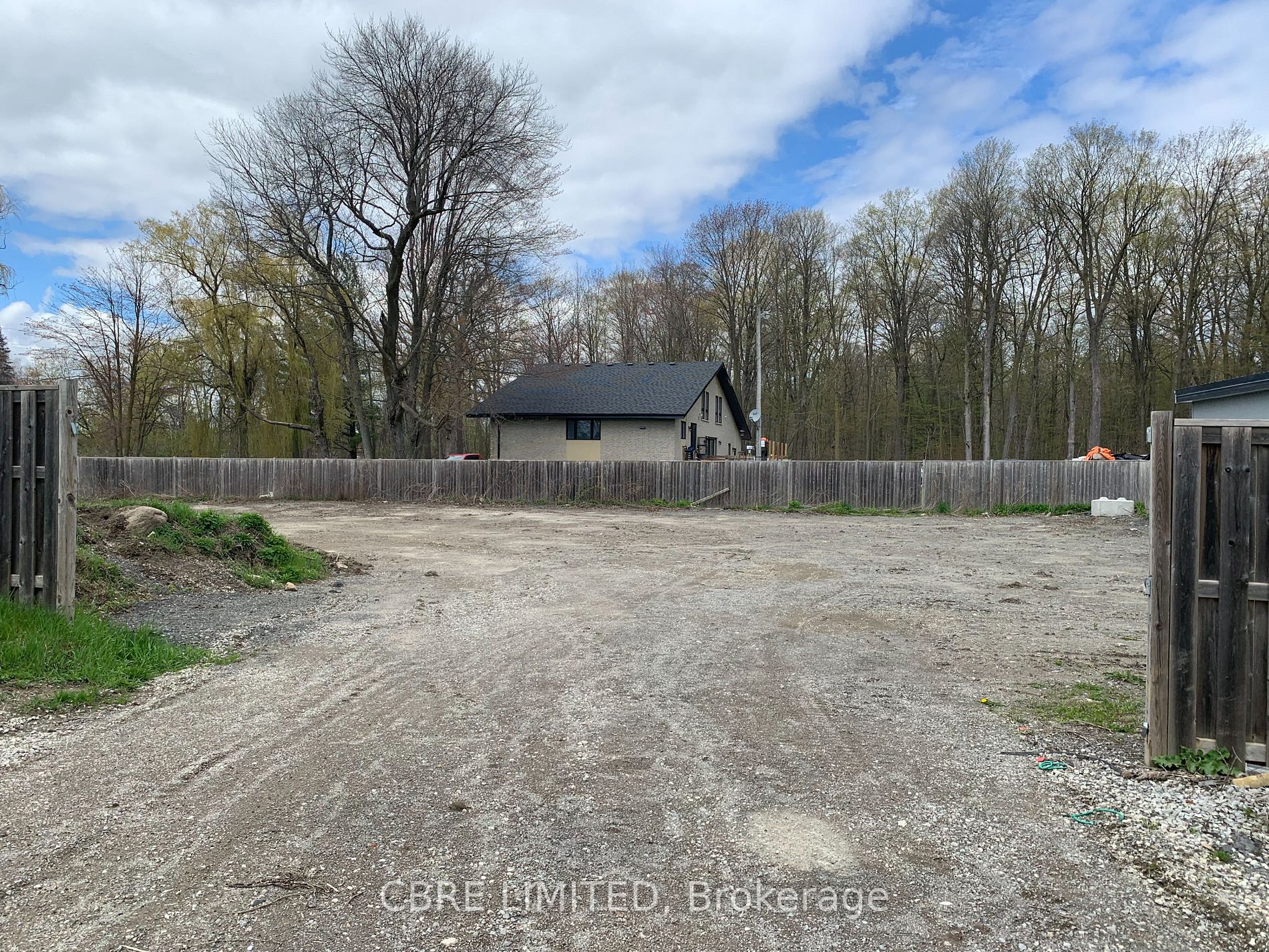 Listing N6692792 - Large Photo # 2