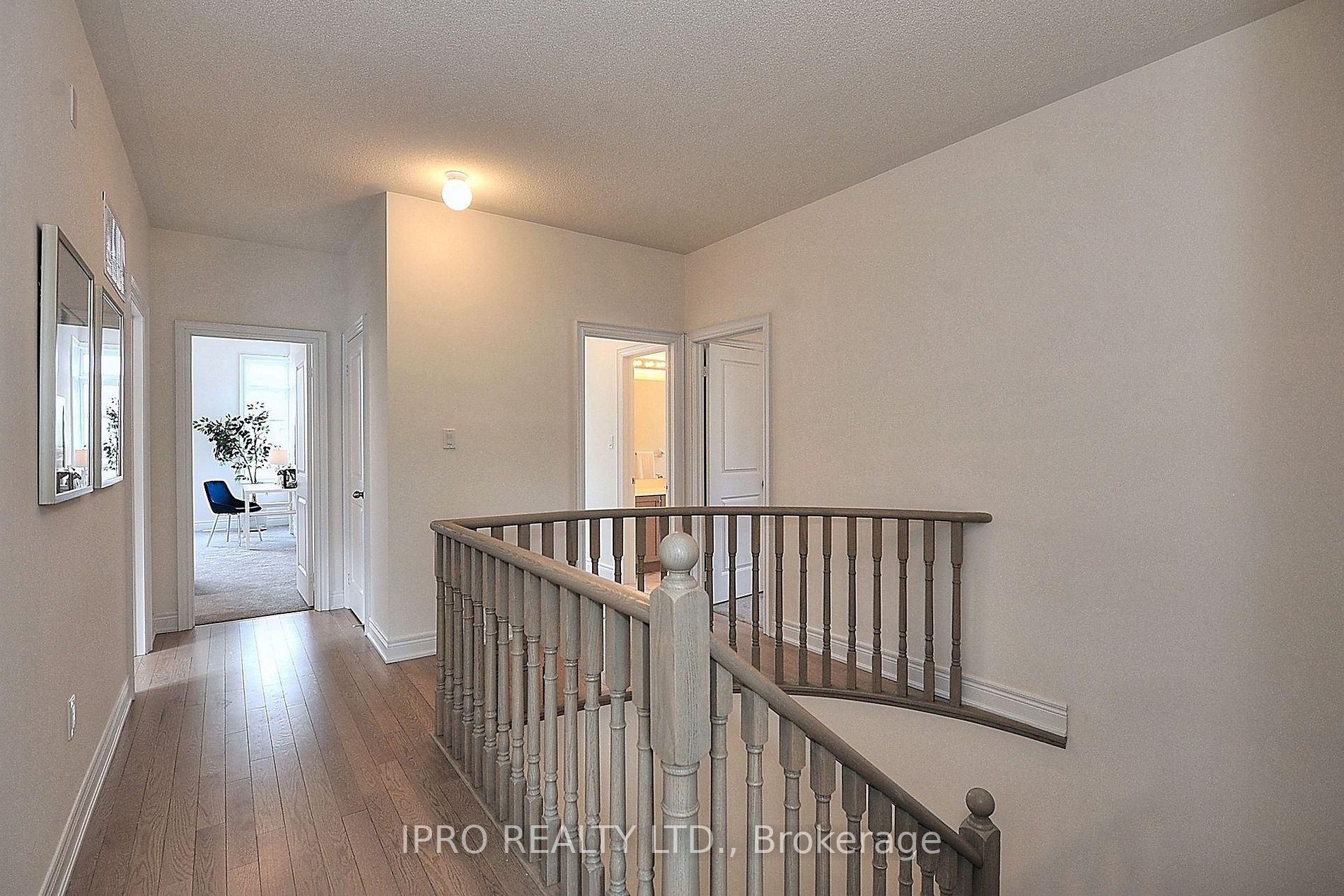 176 Coldwell Bay Circ
