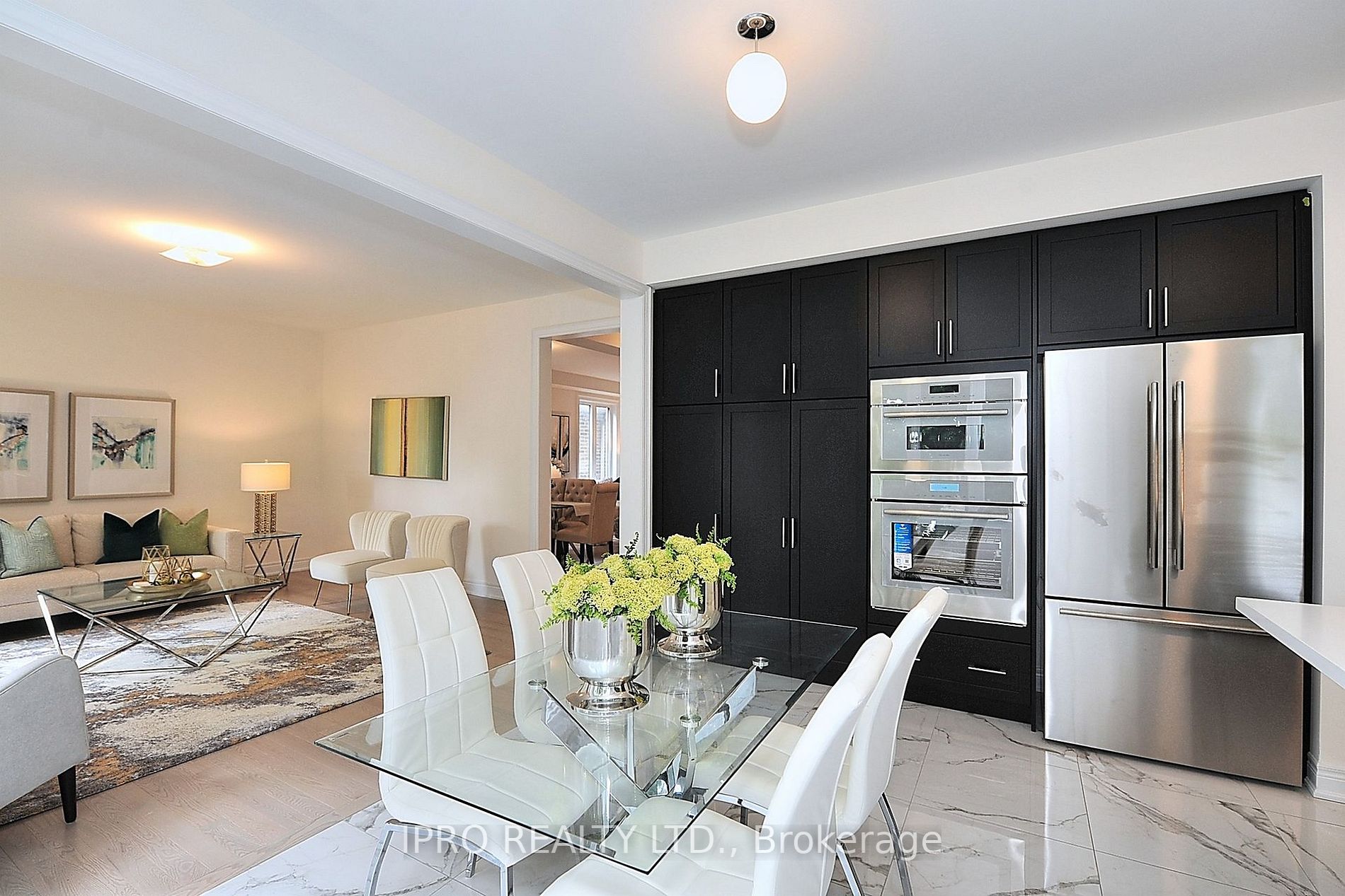 176 Coldwell Bay Circ