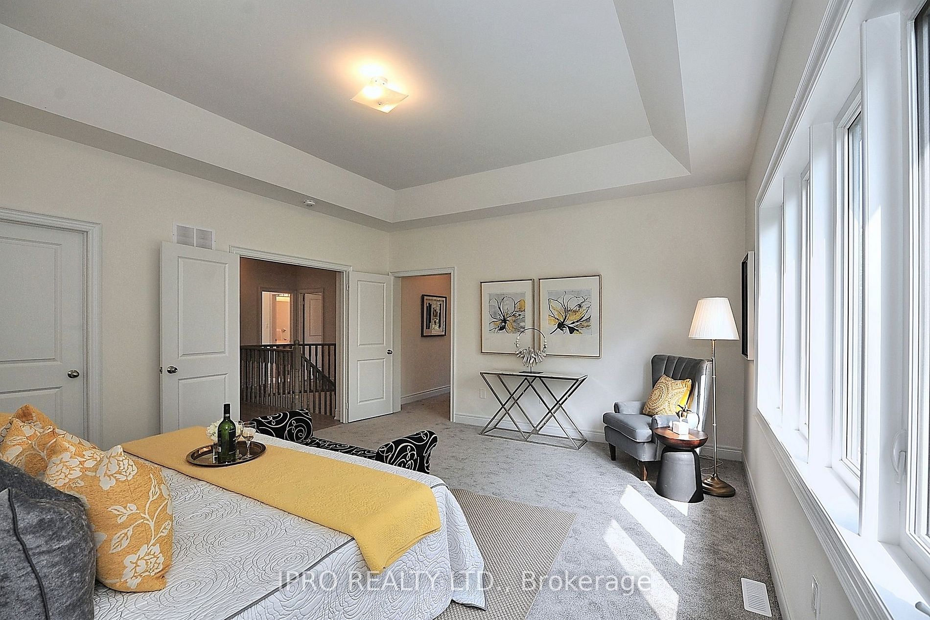 176 Coldwell Bay Circ