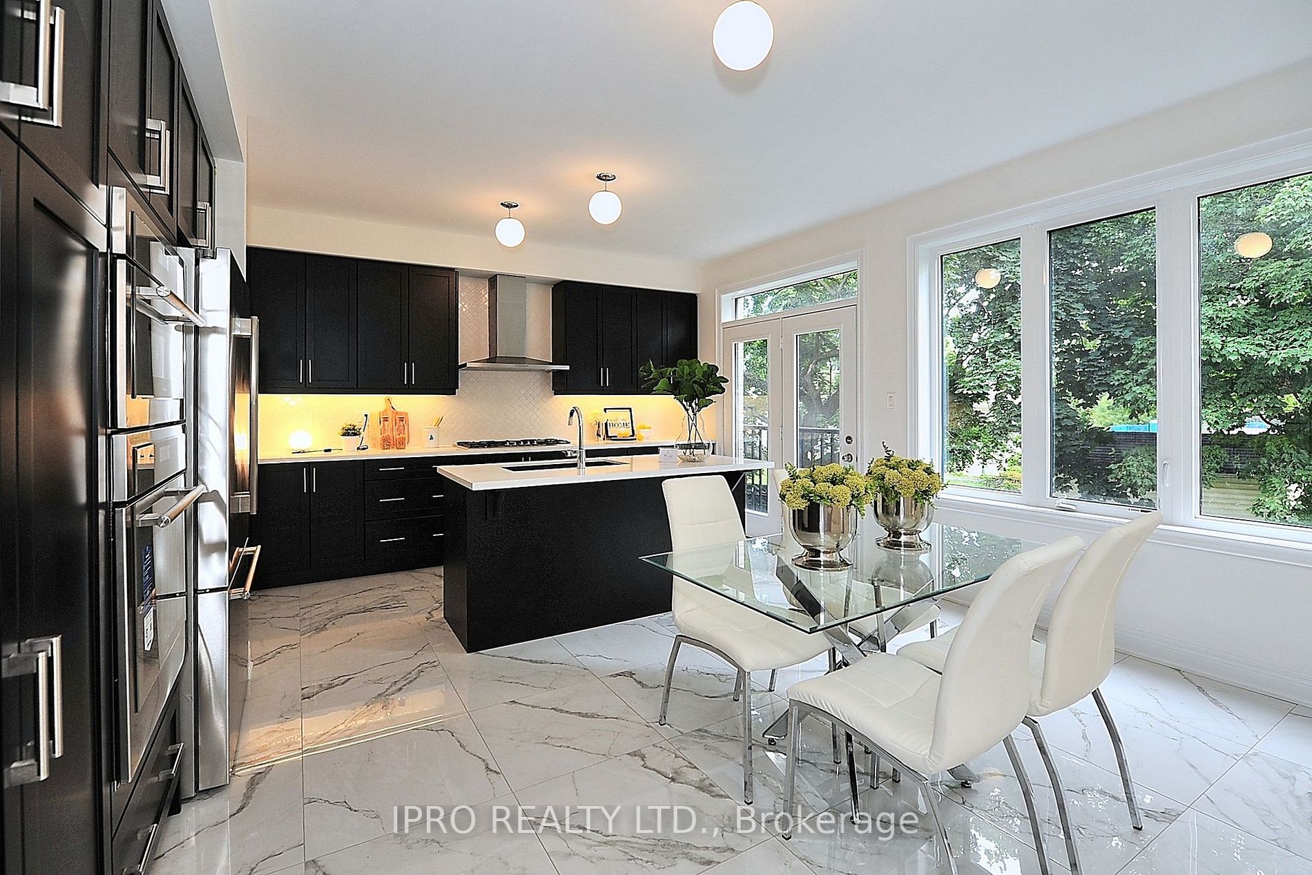 176 Coldwell Bay Circ