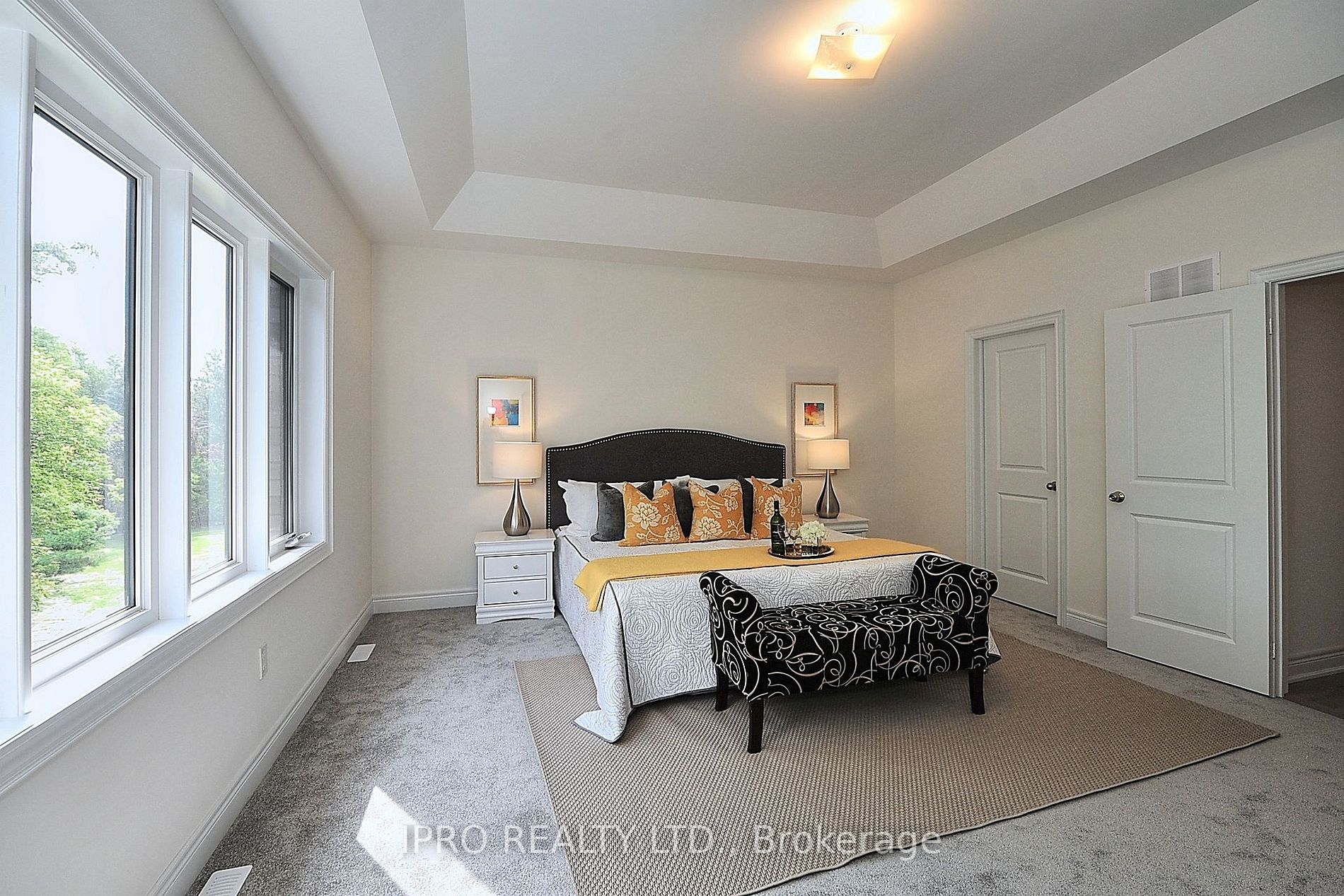 176 Coldwell Bay Circ