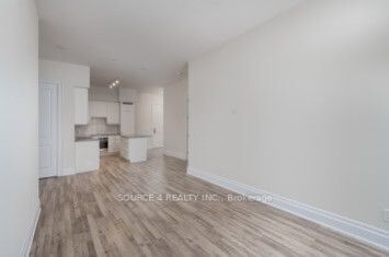 9075 Jane St, #112