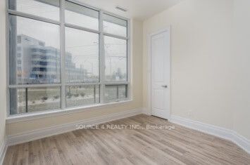 9075 Jane St, #112