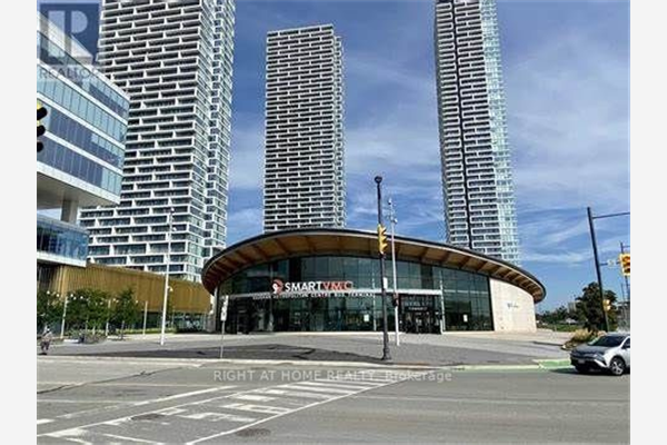 5 Buttermill Ave, Vaughan