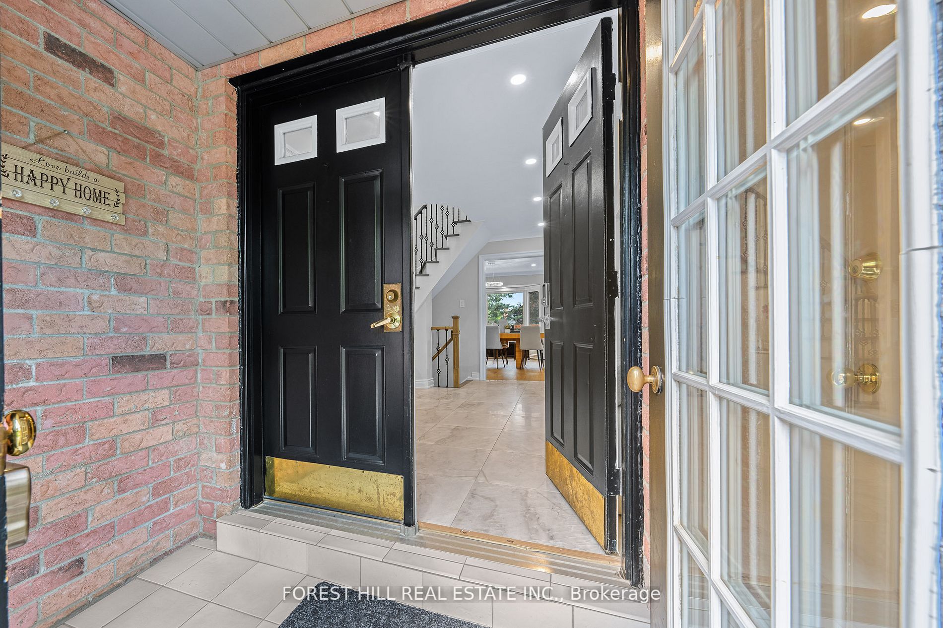 28 Beatty Crescent