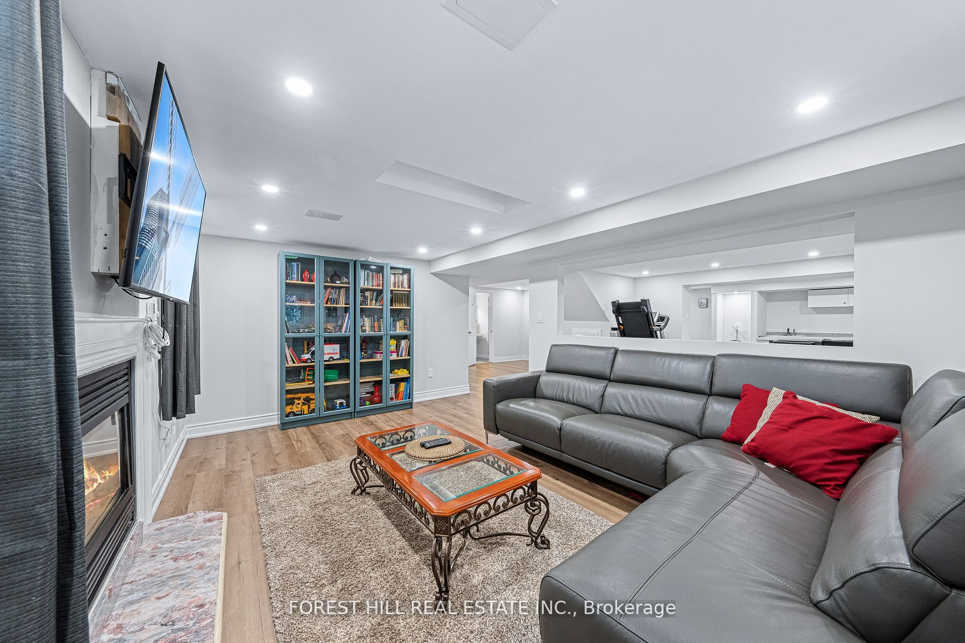 28 Beatty Crescent