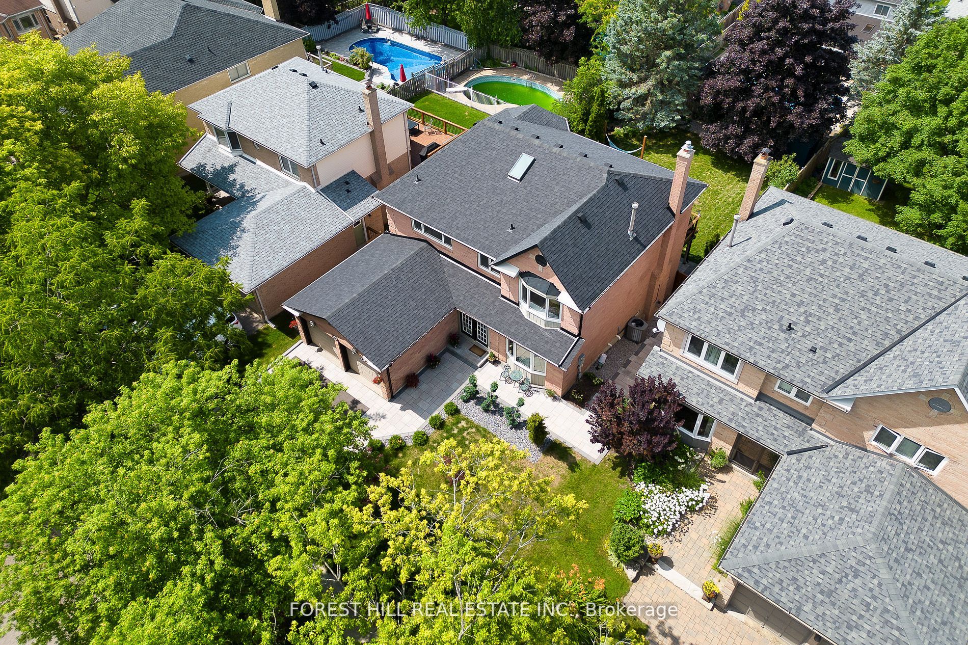 28 Beatty Cres