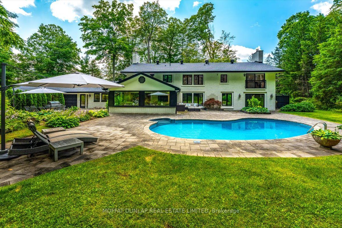 171 Kingscross Dr