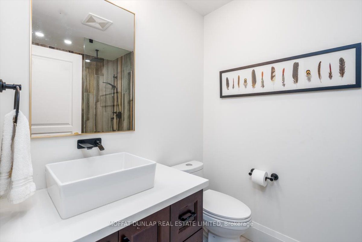 171 Kingscross Dr