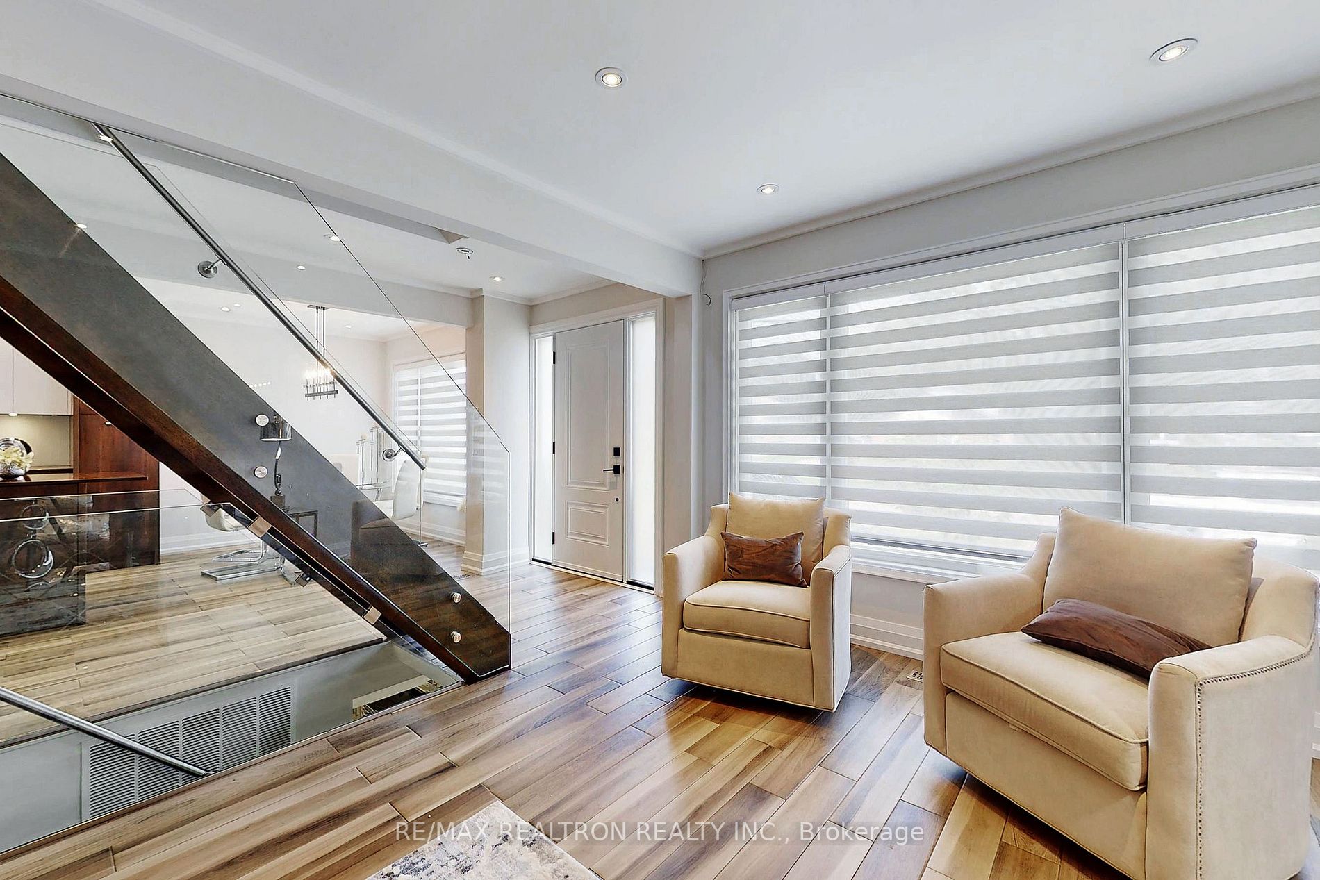 454 ALPER Street