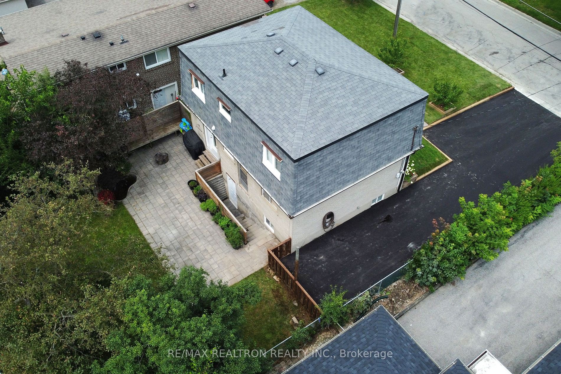 454 ALPER Street