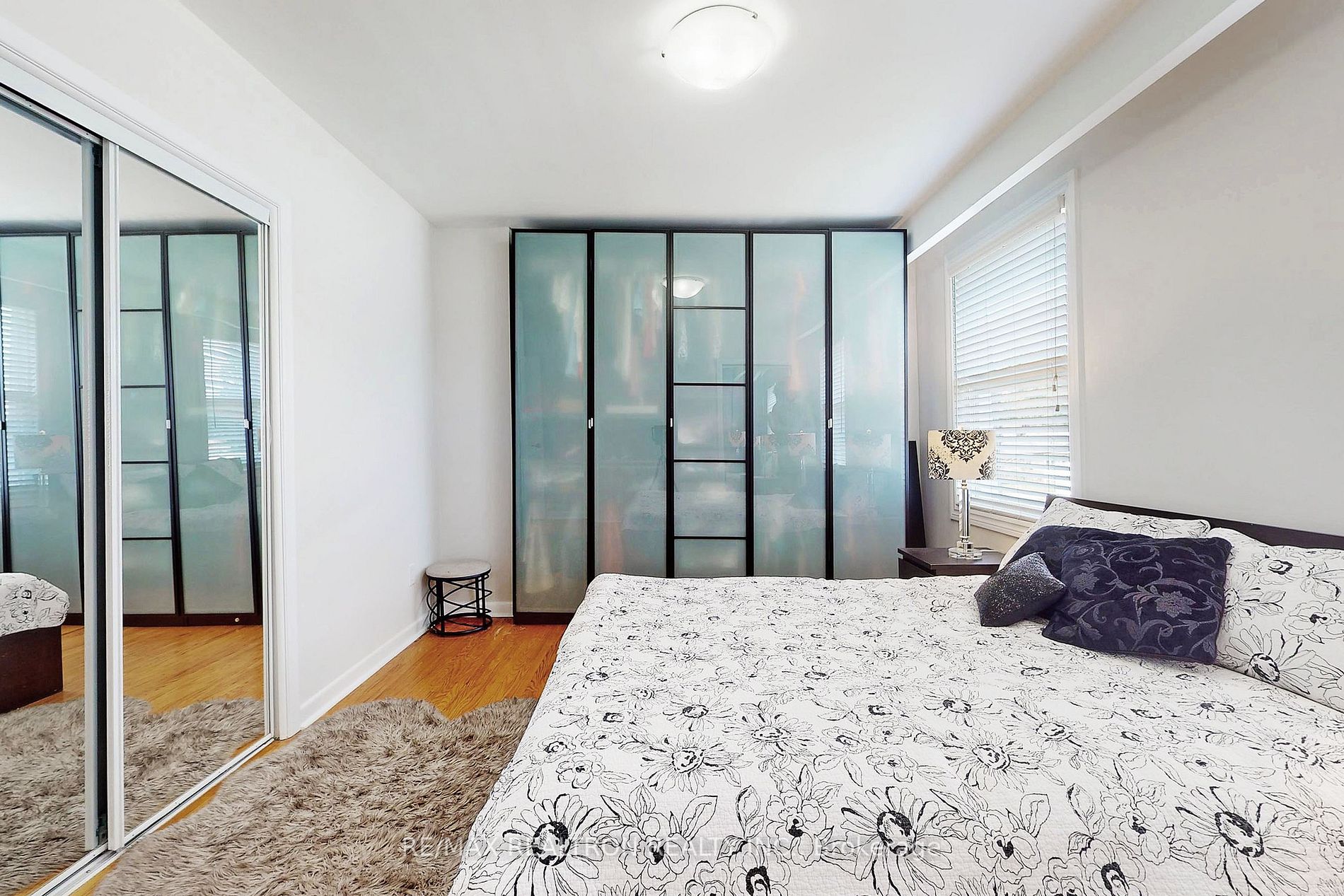 454 ALPER Street