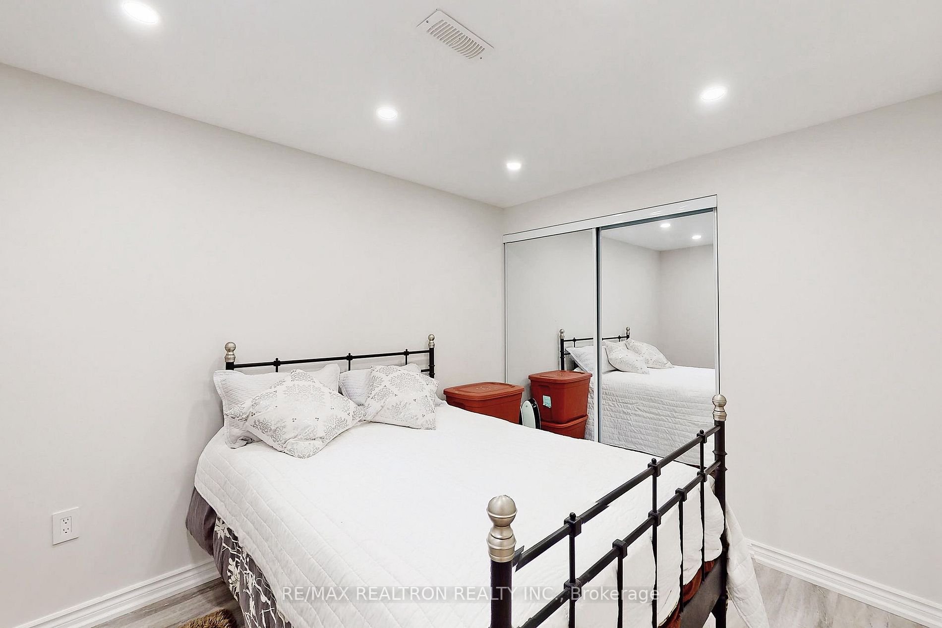 454 ALPER Street