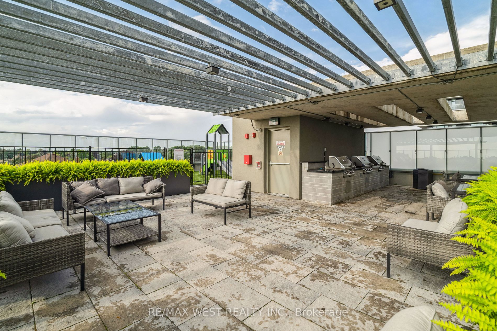 4800 Highway 7, #228