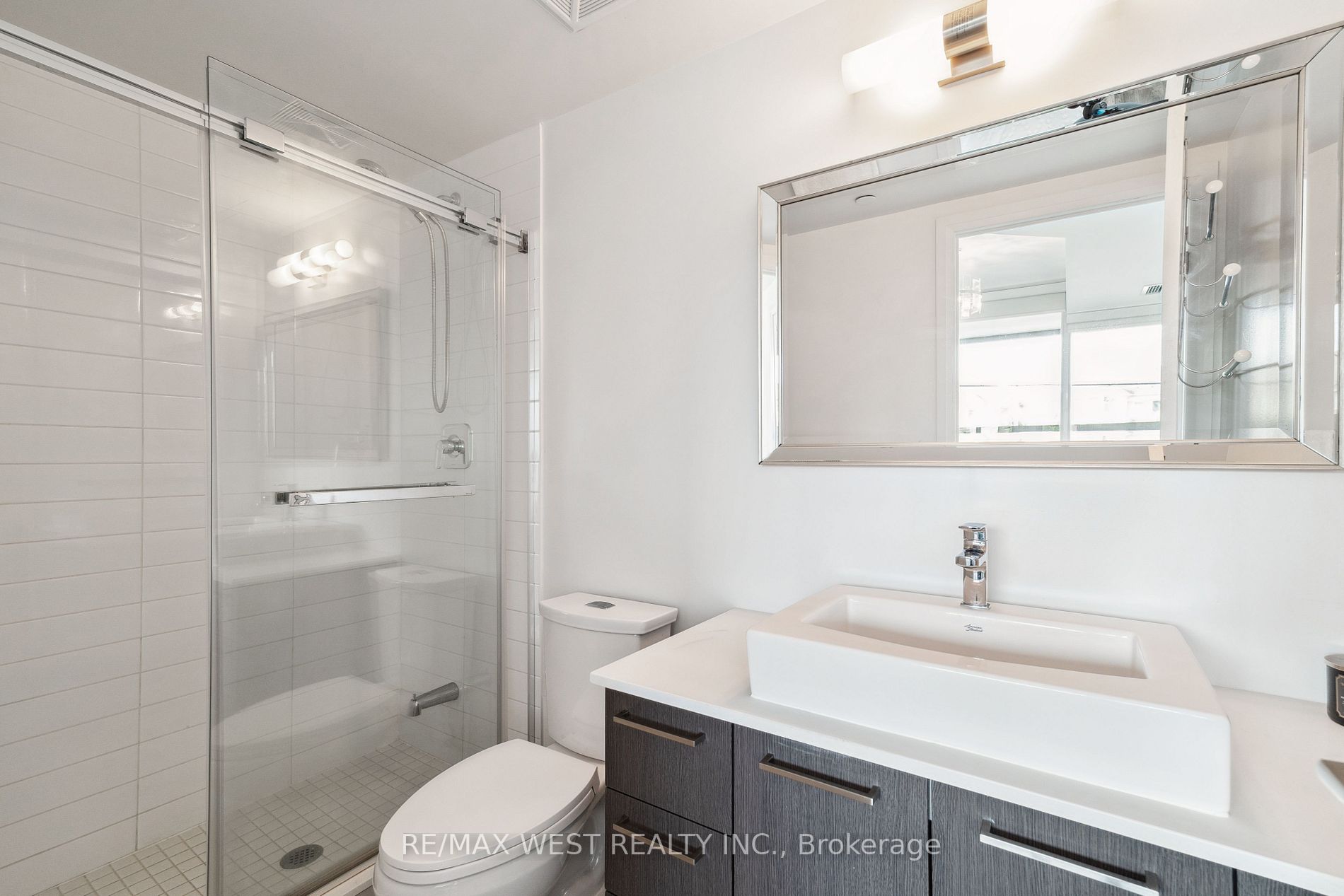 4800 Highway 7, #228