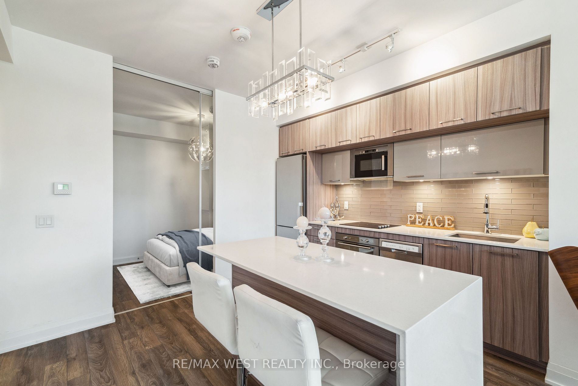 4800 Highway 7, #228