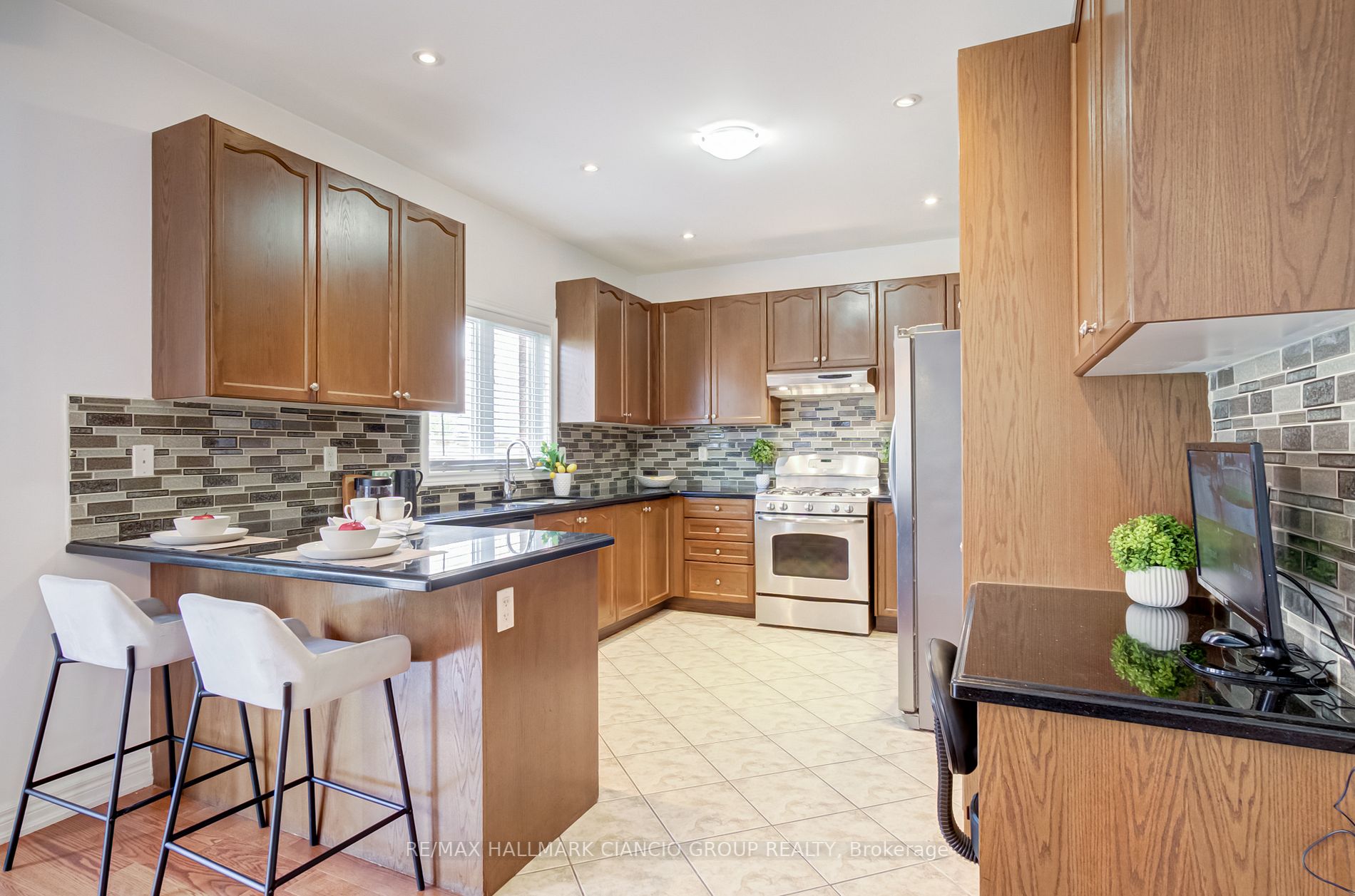 50 Bartsview Circ