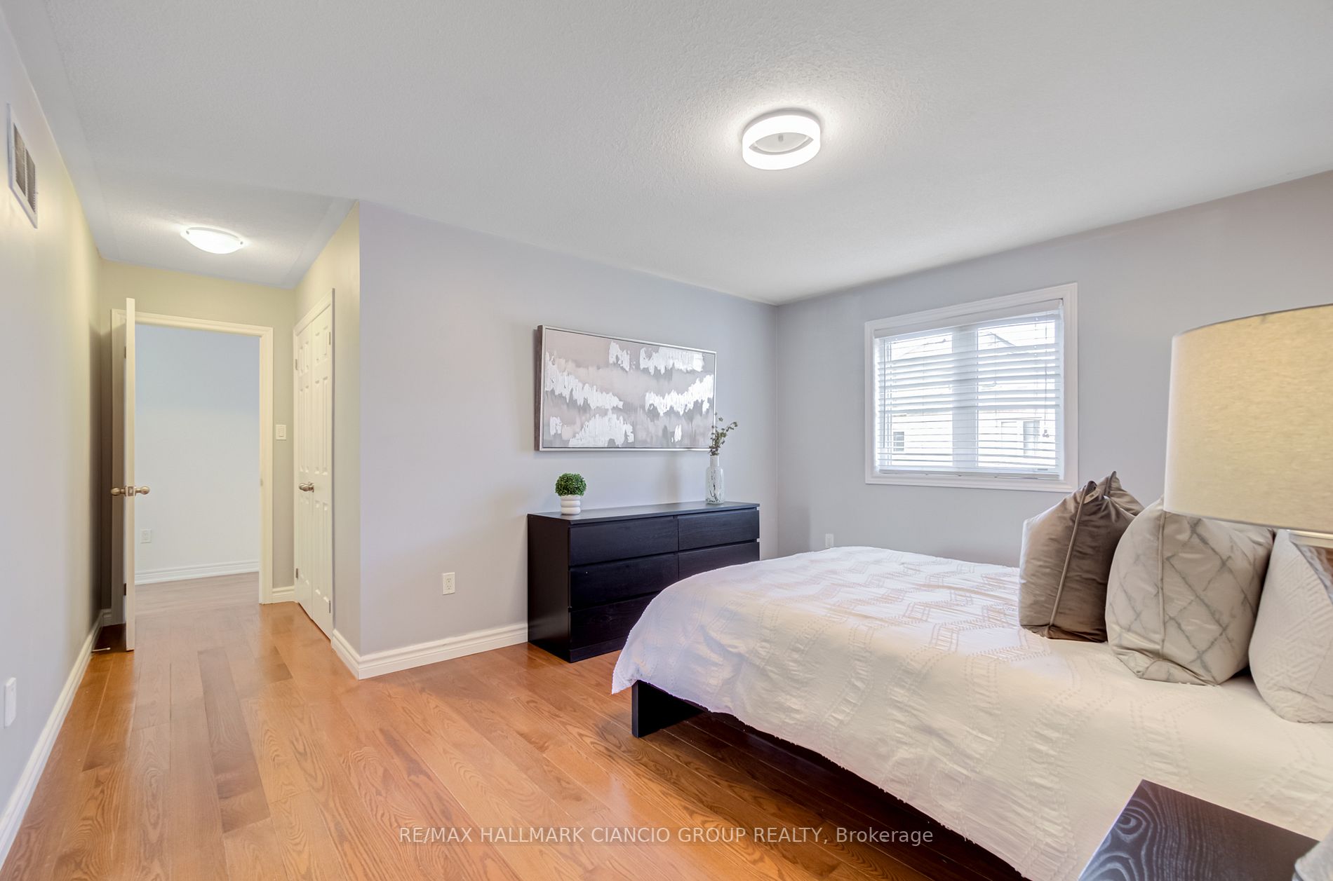 50 Bartsview Circ