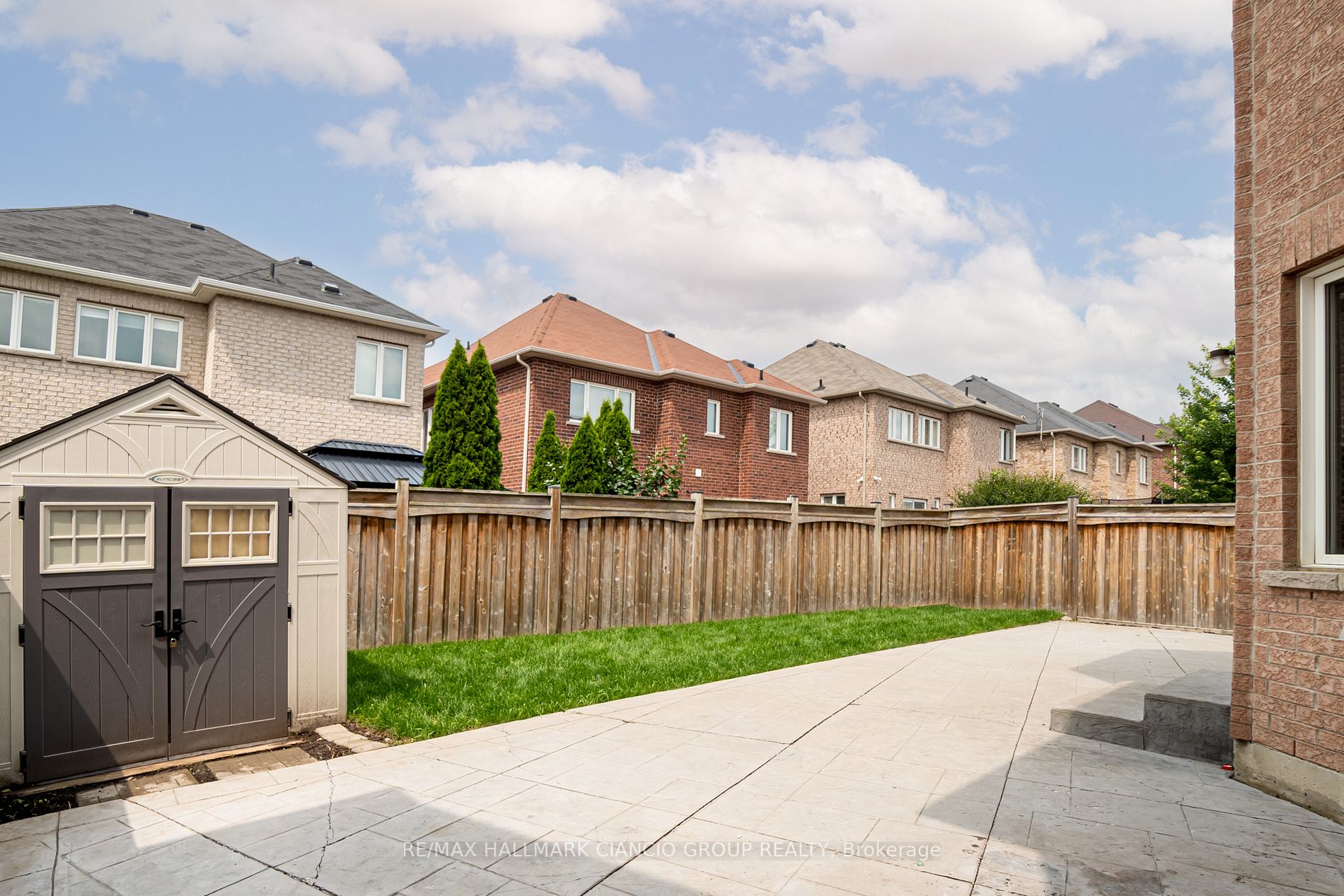 50 Bartsview Circ