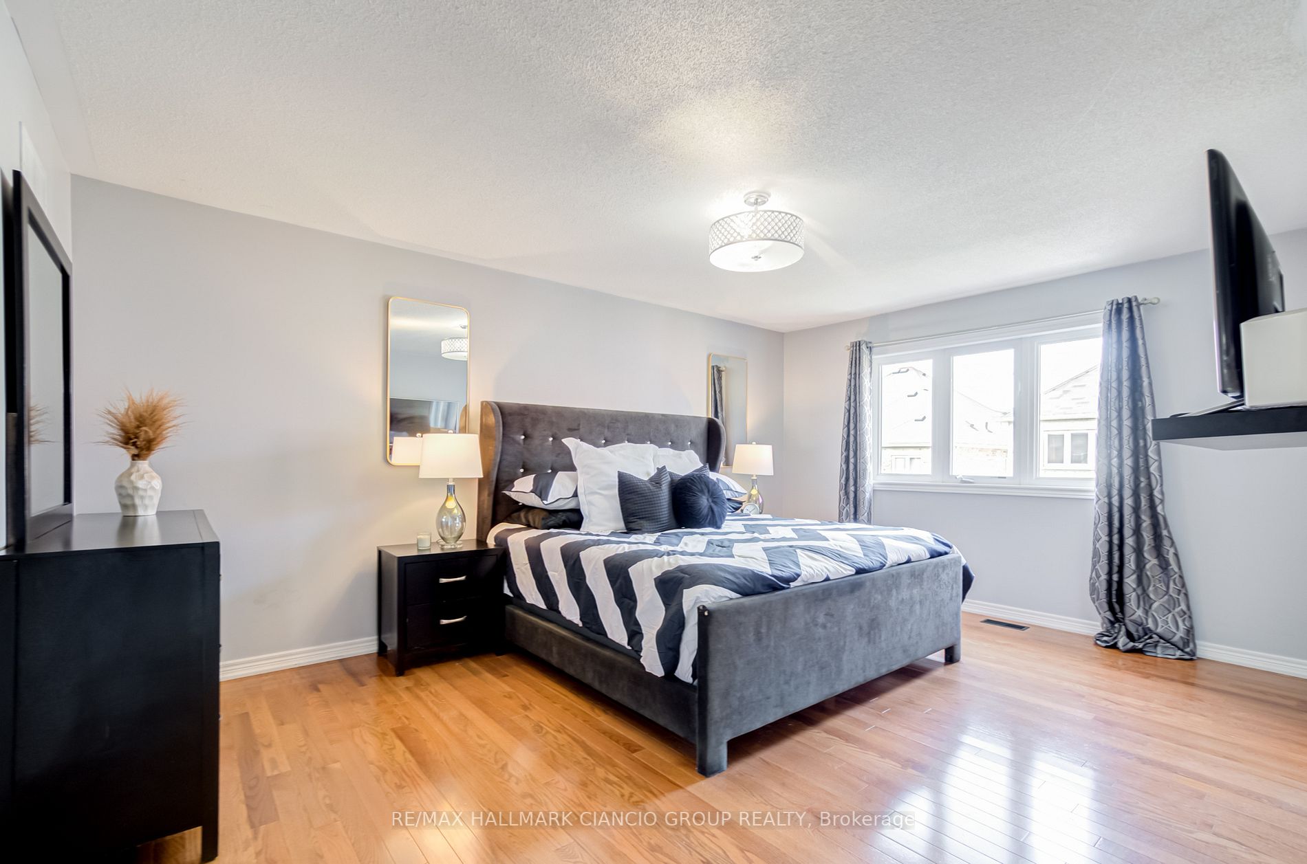 50 Bartsview Circ