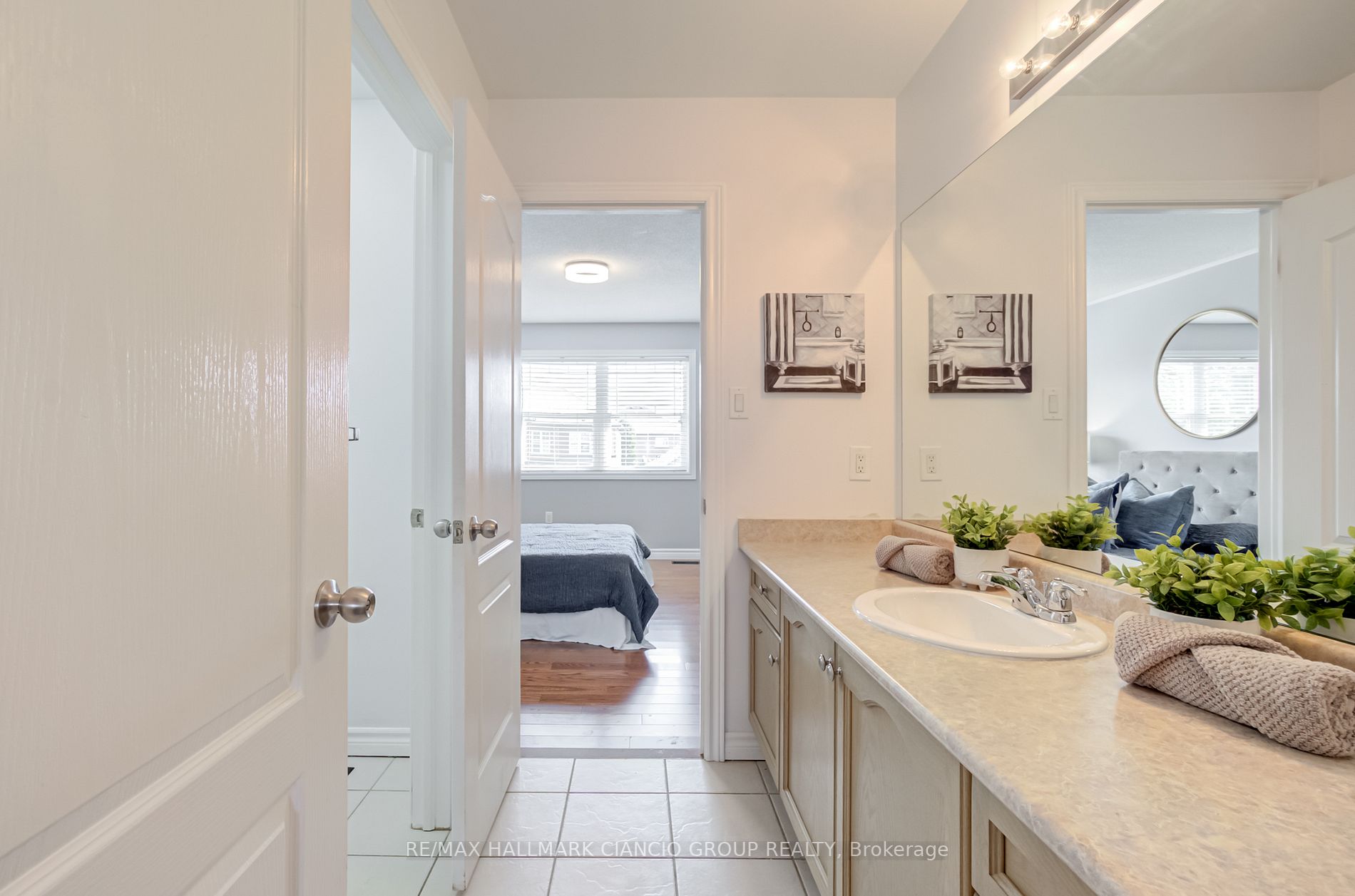 50 Bartsview Circ