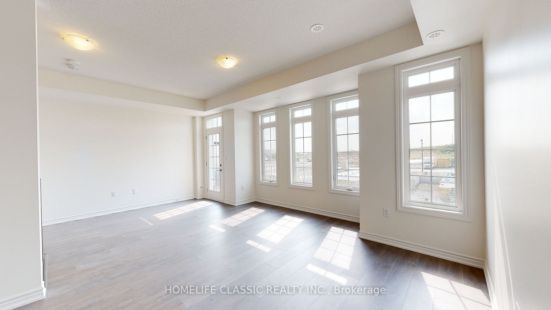 19 Mel Irving Dr