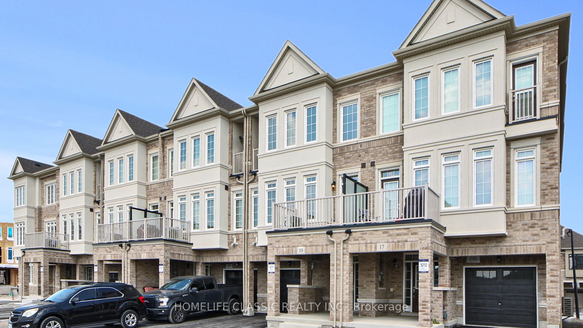19 Mel Irving Dr