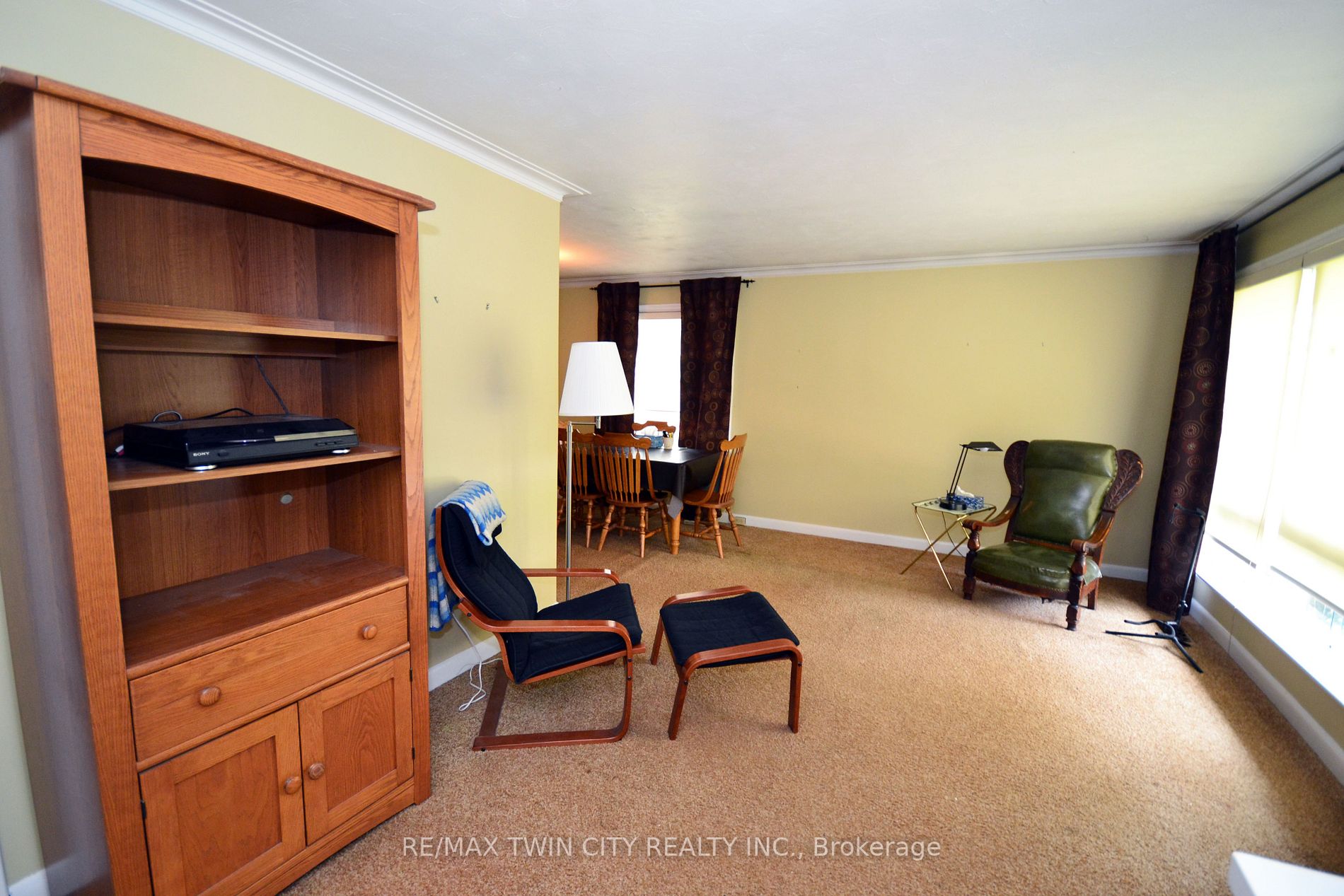 35 Clearview Hts S