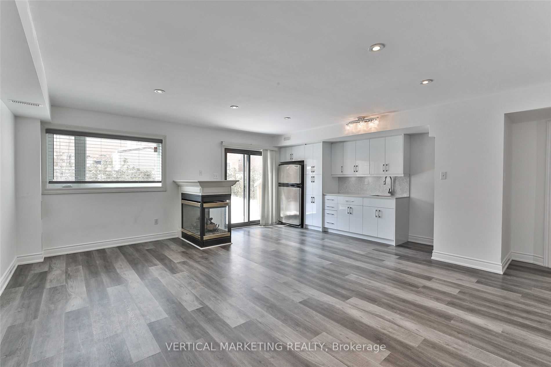193 Fairlane Crescent