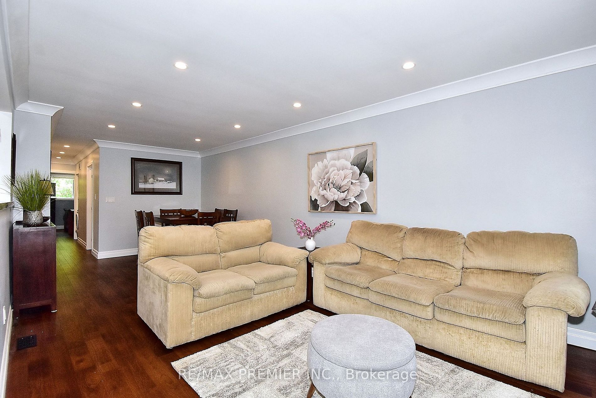 Listing N6697990 - Large Photo # 4