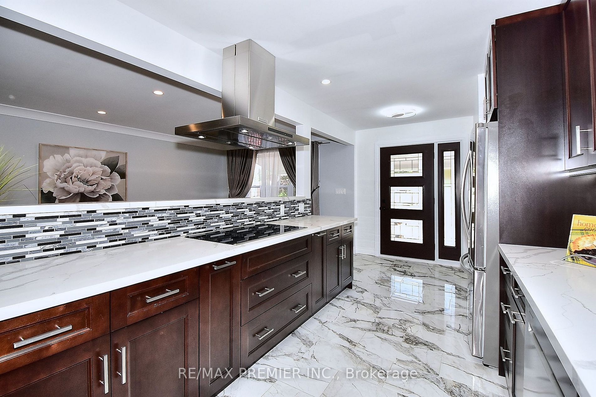 Listing N6697990 - Large Photo # 12