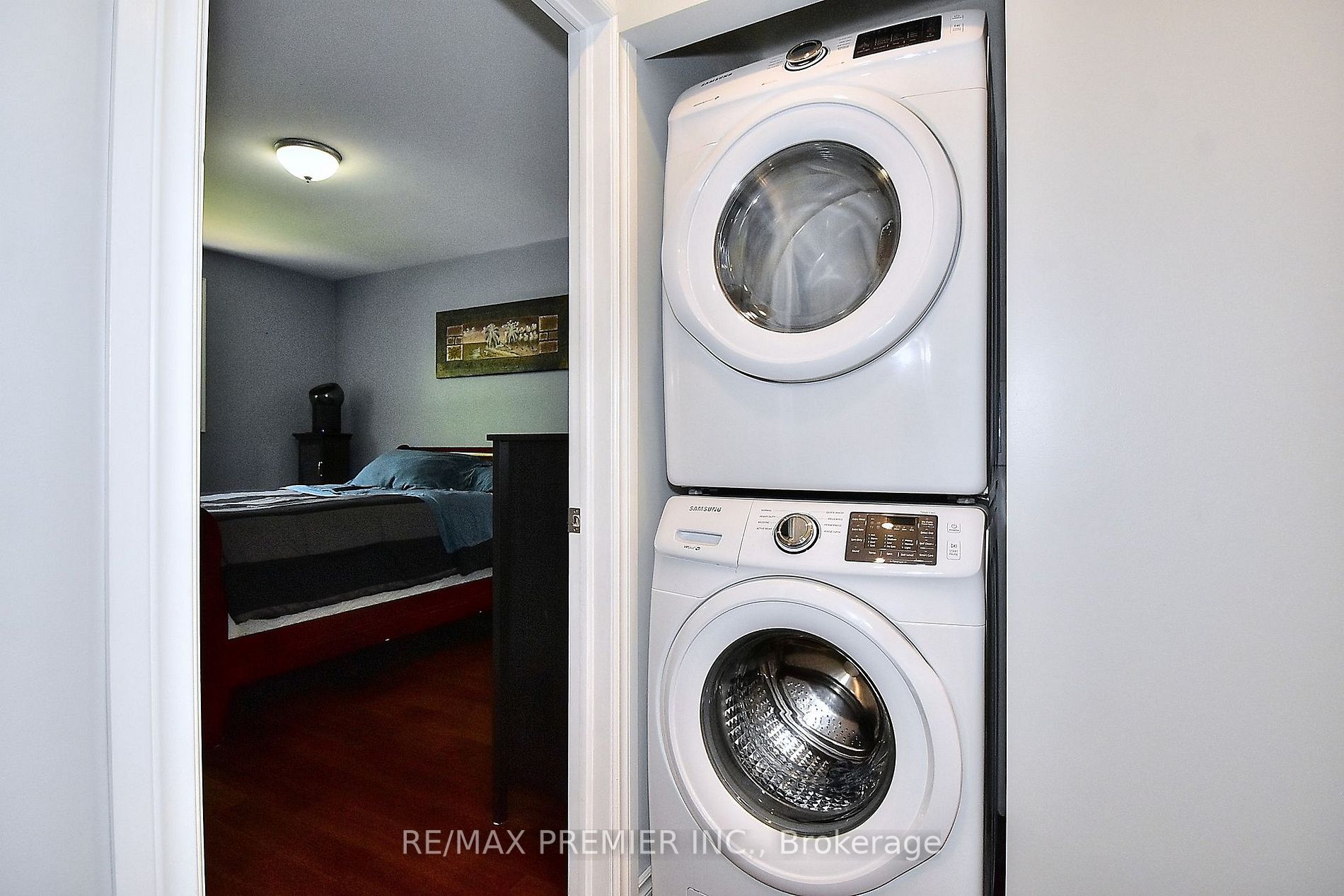 Listing N6697990 - Large Photo # 19
