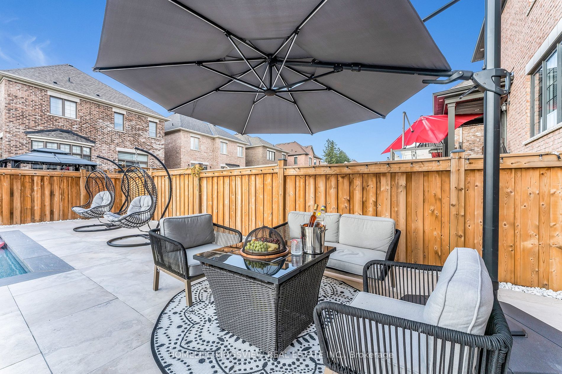 48 Pierre Berton Blvd