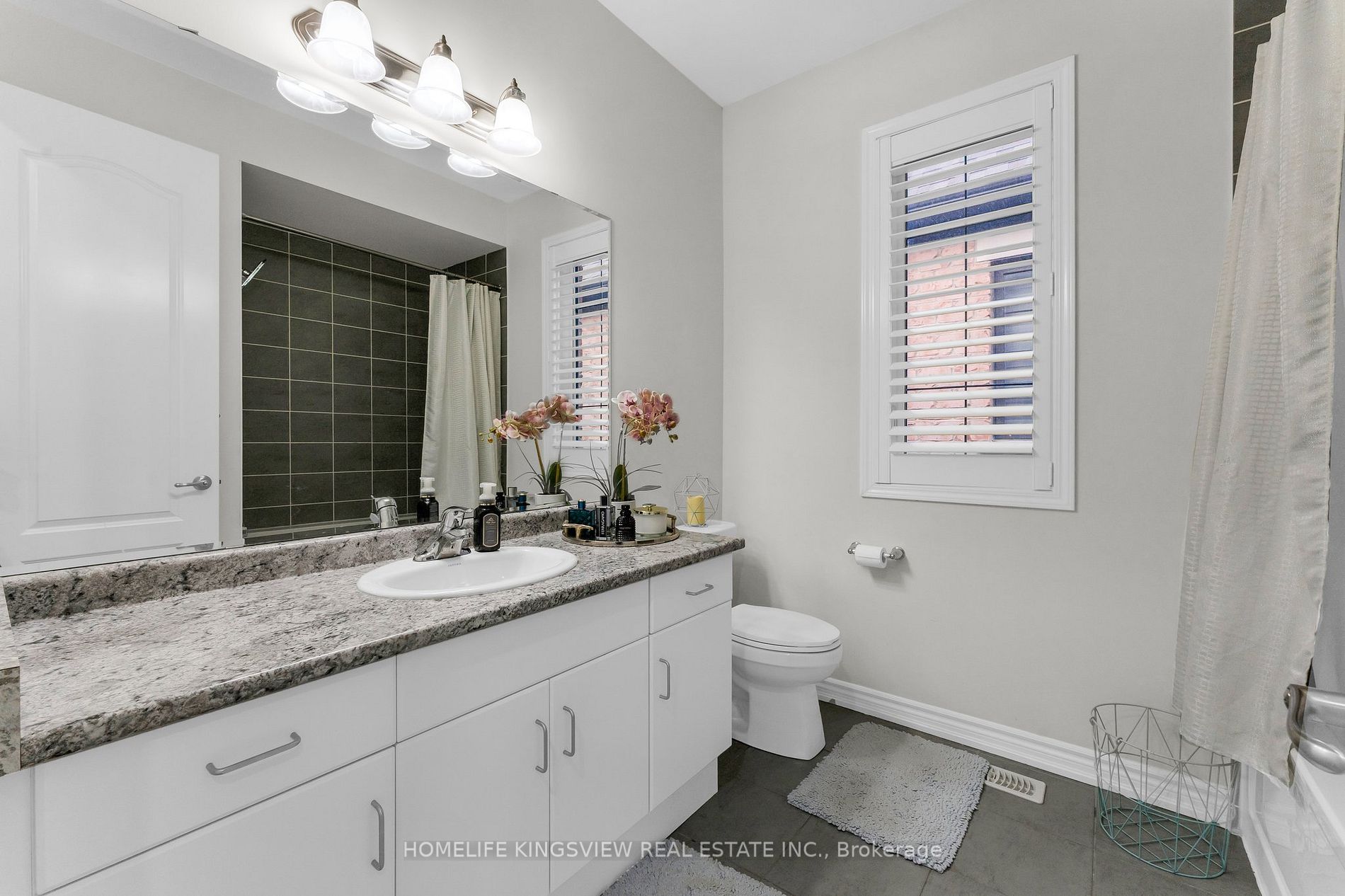 48 Pierre Berton Blvd