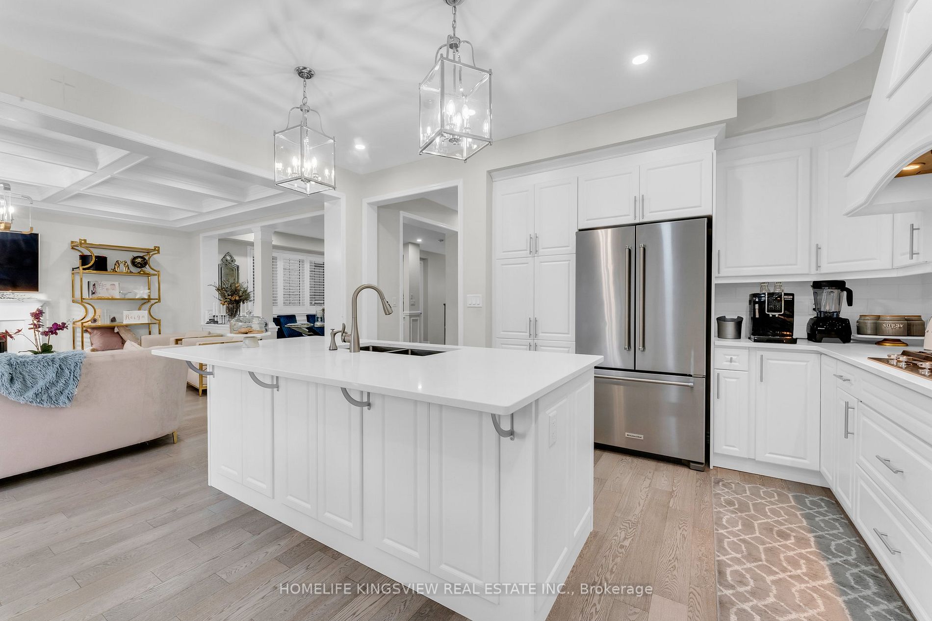 48 Pierre Berton Blvd
